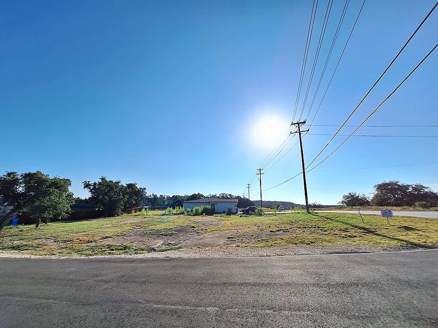 20014 Boggy Ford Rd photo 5