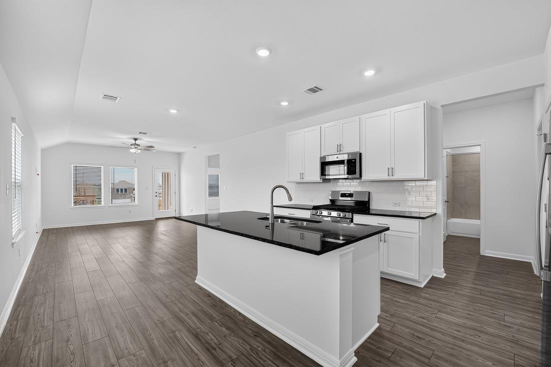 111 Bayou Mint Blvd photo 3