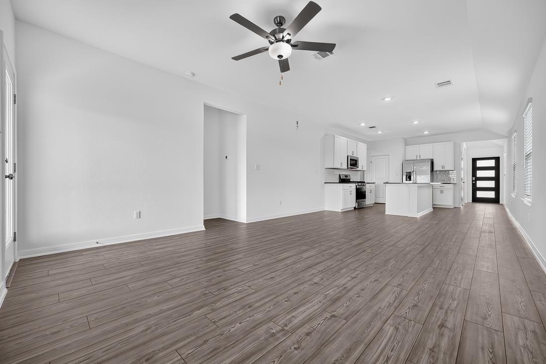 111 Bayou Mint Blvd photo 4