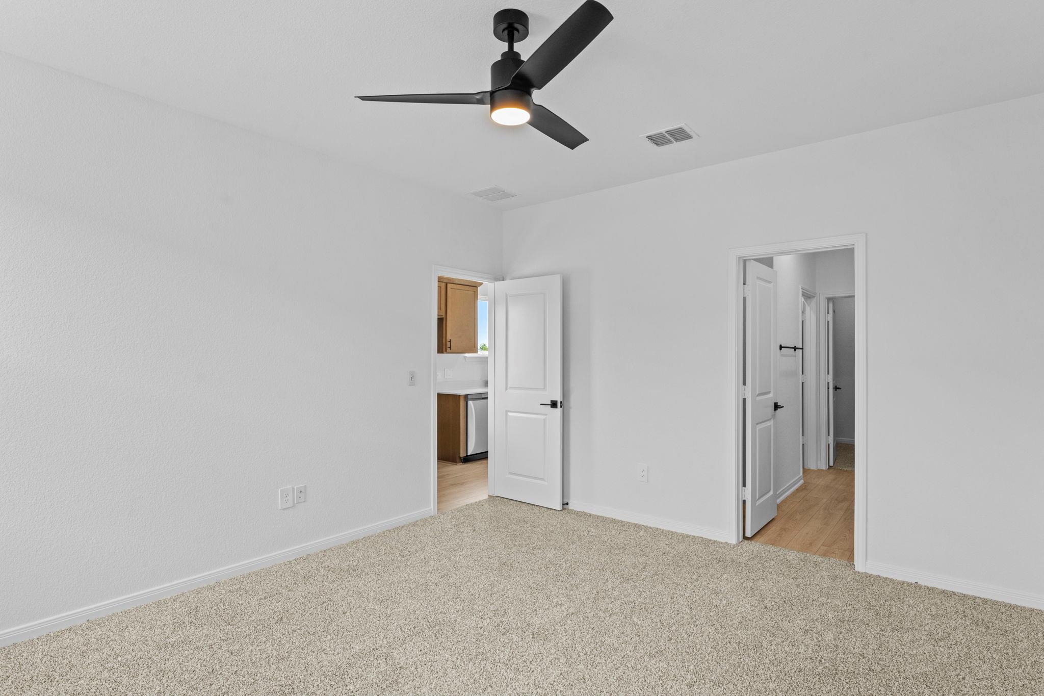 2542 Violet Theo Ln photo 5