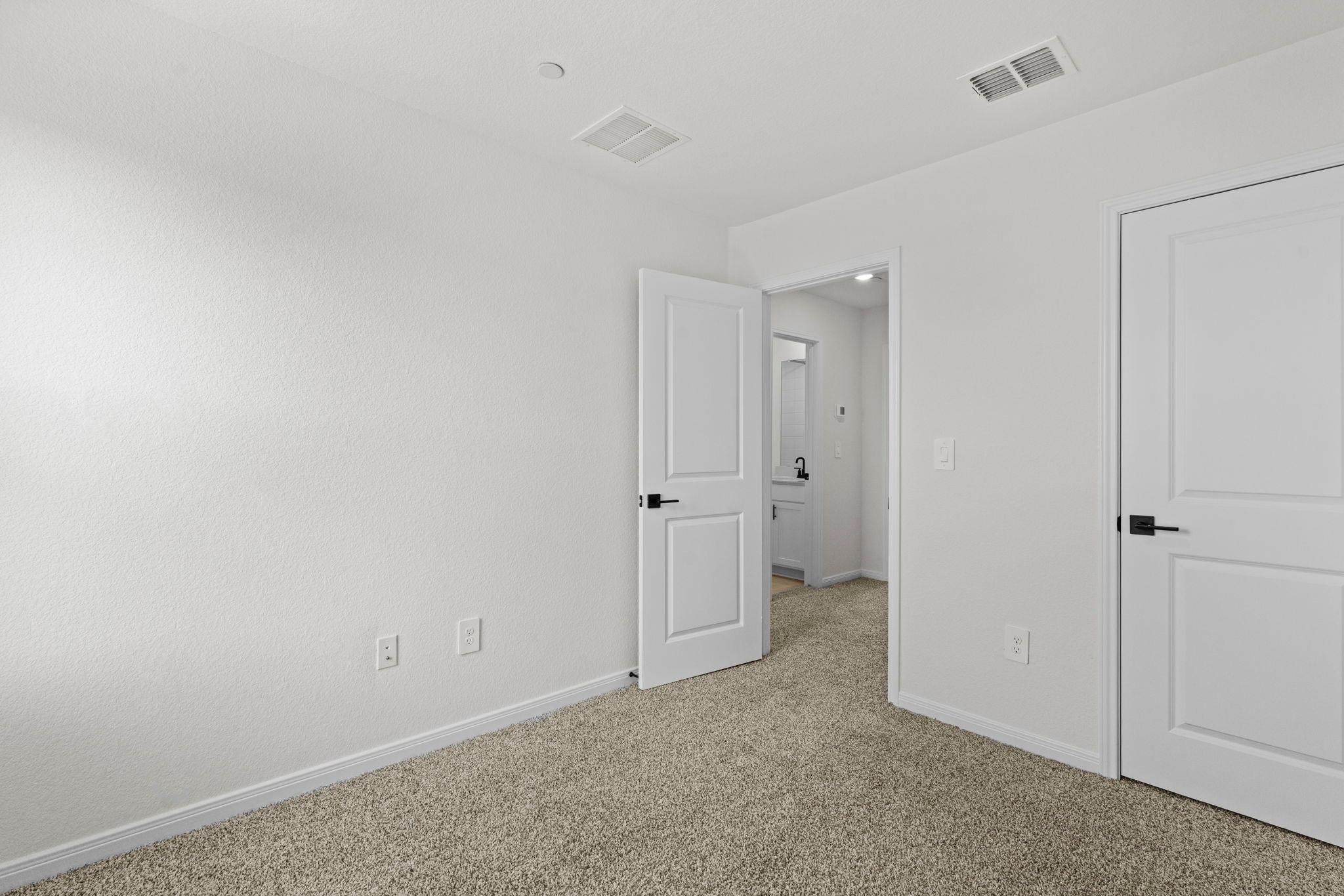 2540 Violet Theo Ln photo 11