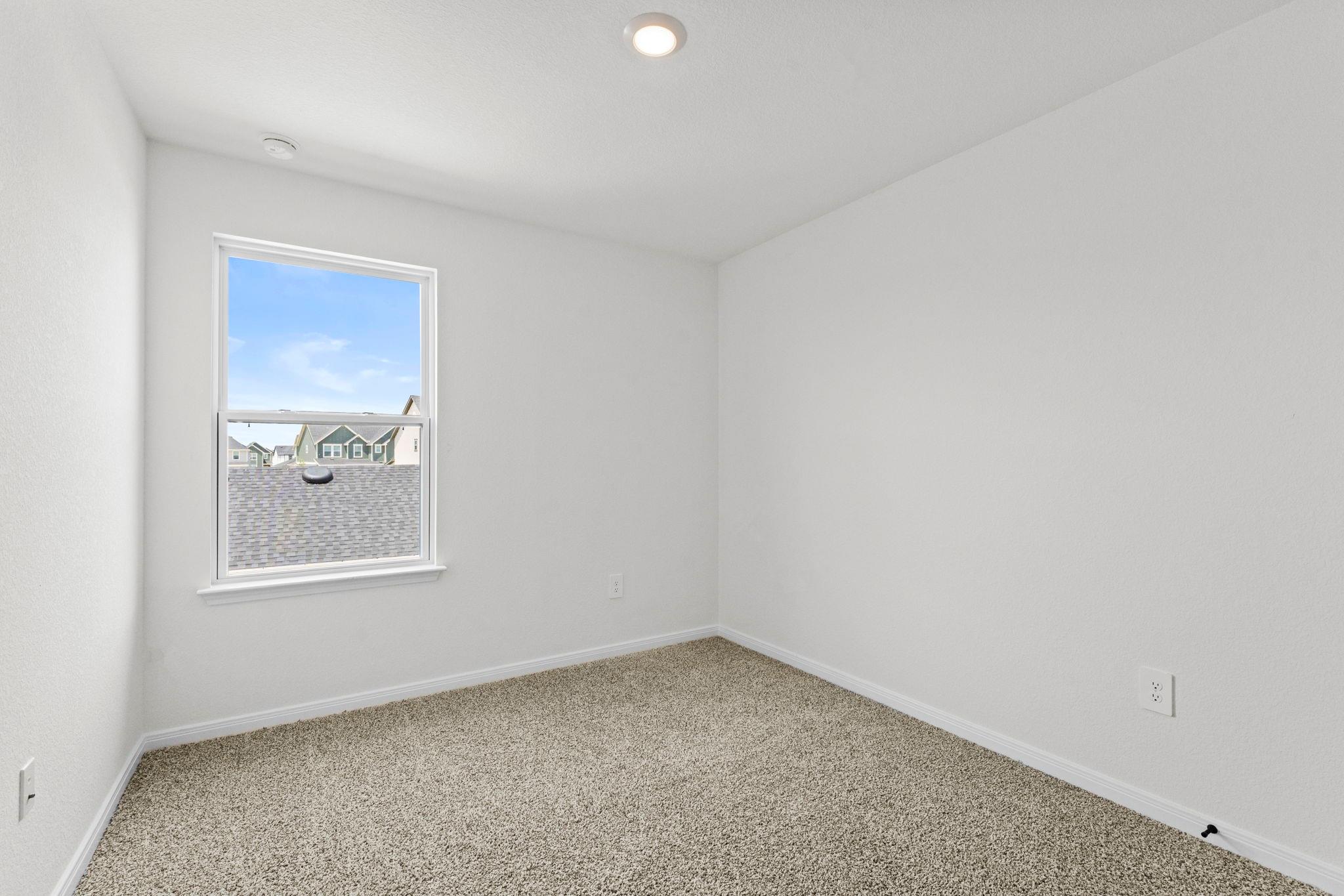 2540 Violet Theo Ln photo 4