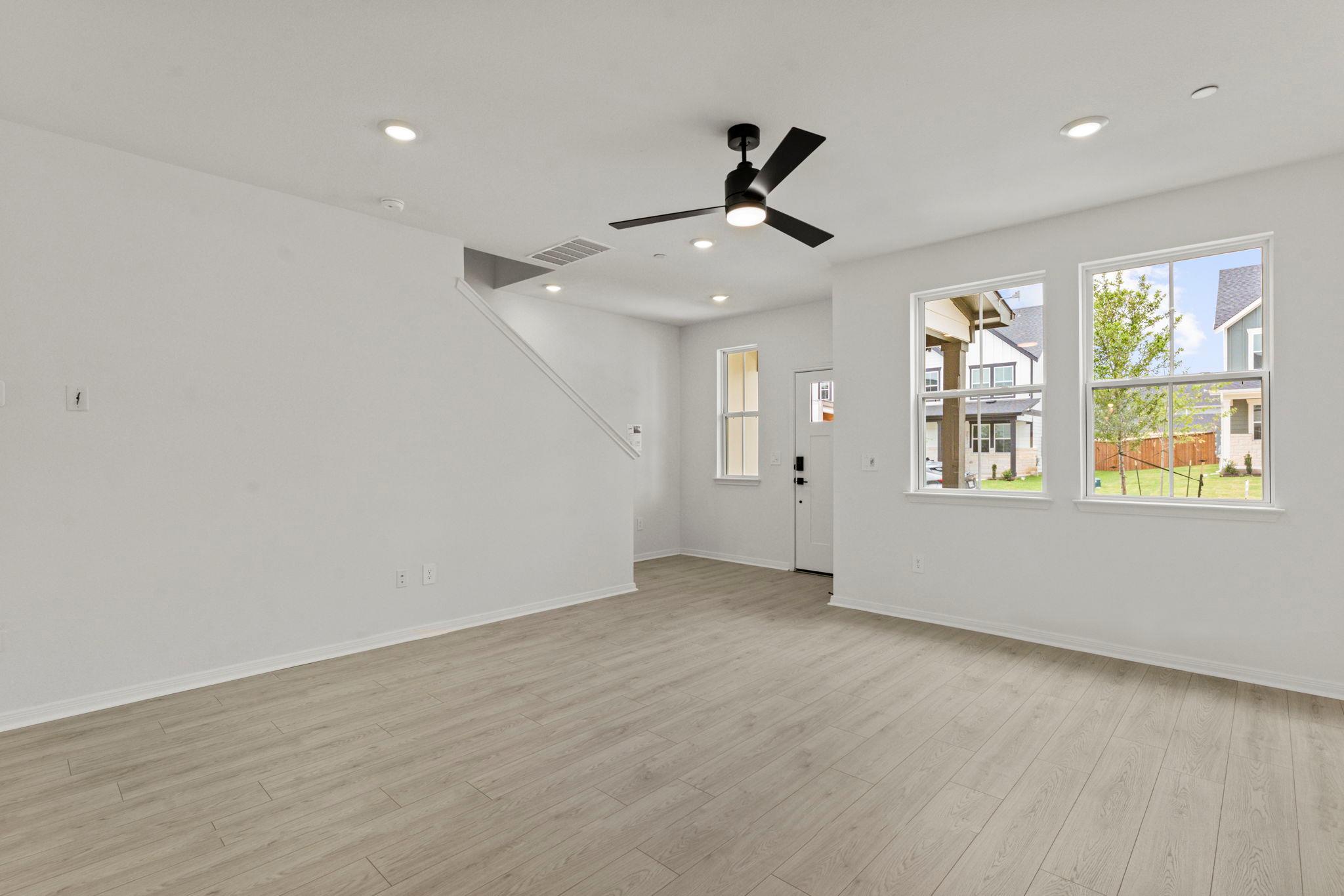 2535 Violet Theo Ln photo 4