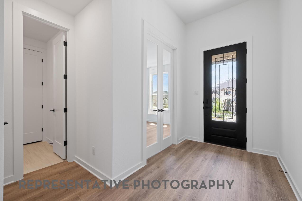 503 Outrider Ct photo 12