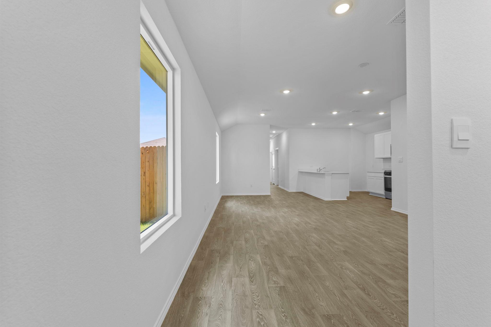 320 Nizao Ln photo 5
