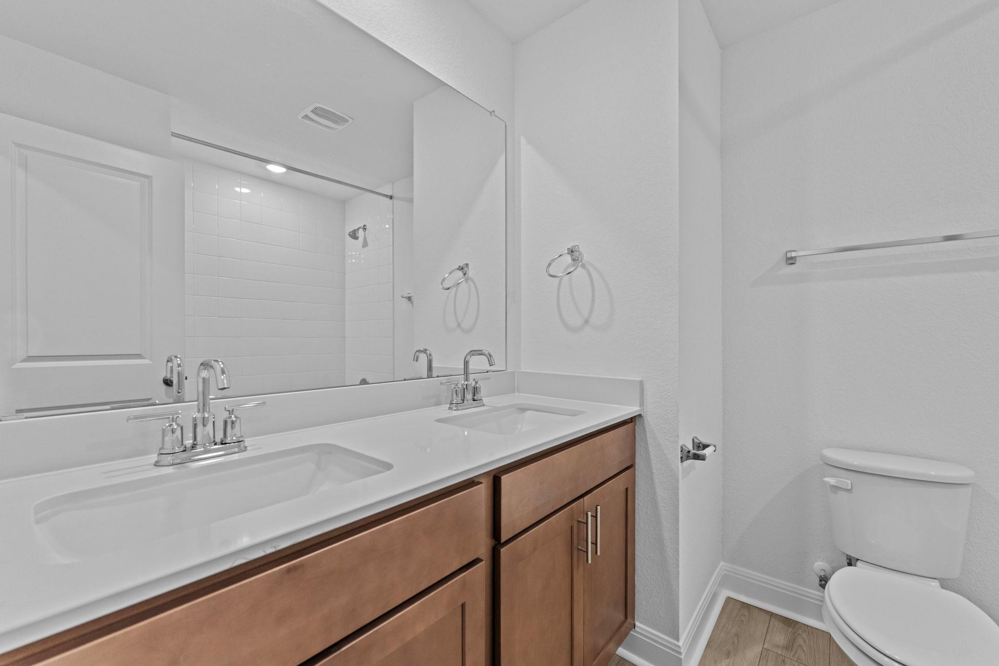 253 Rivers Edge Dr photo 9