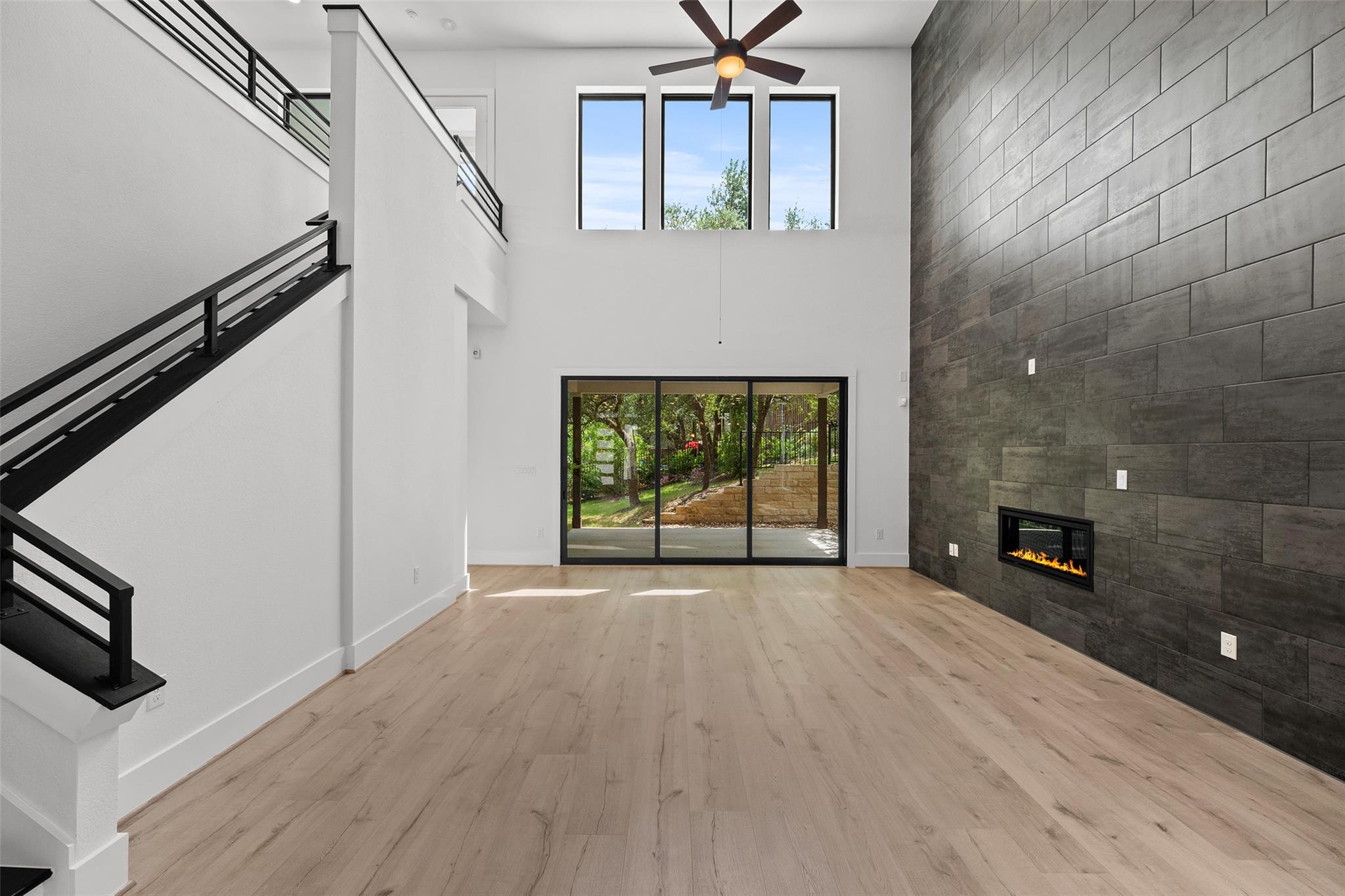 15085 Dorothy Dr photo 7