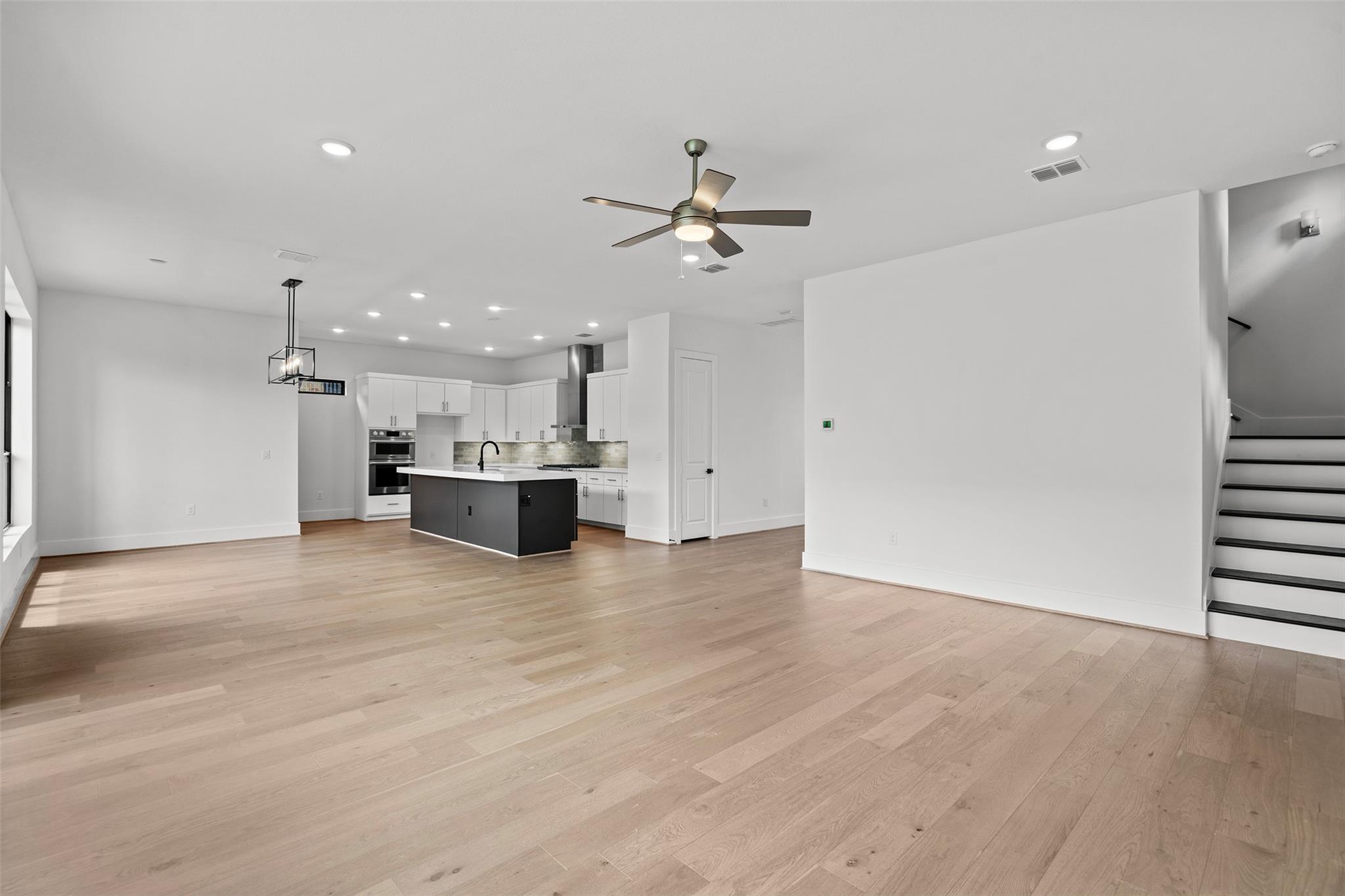 15087 Dorothy Dr photo 10