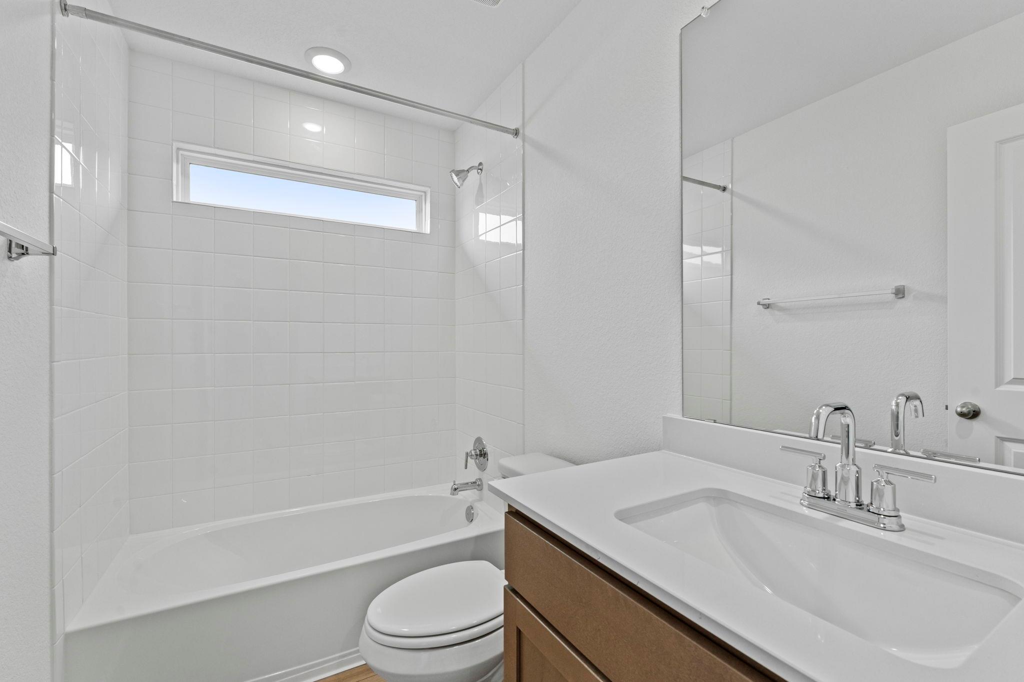 252 Rivers Edge Dr photo 9