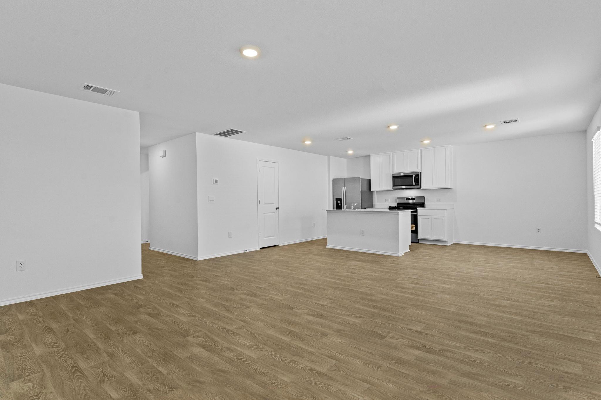 251 Bardwell Way photo 11