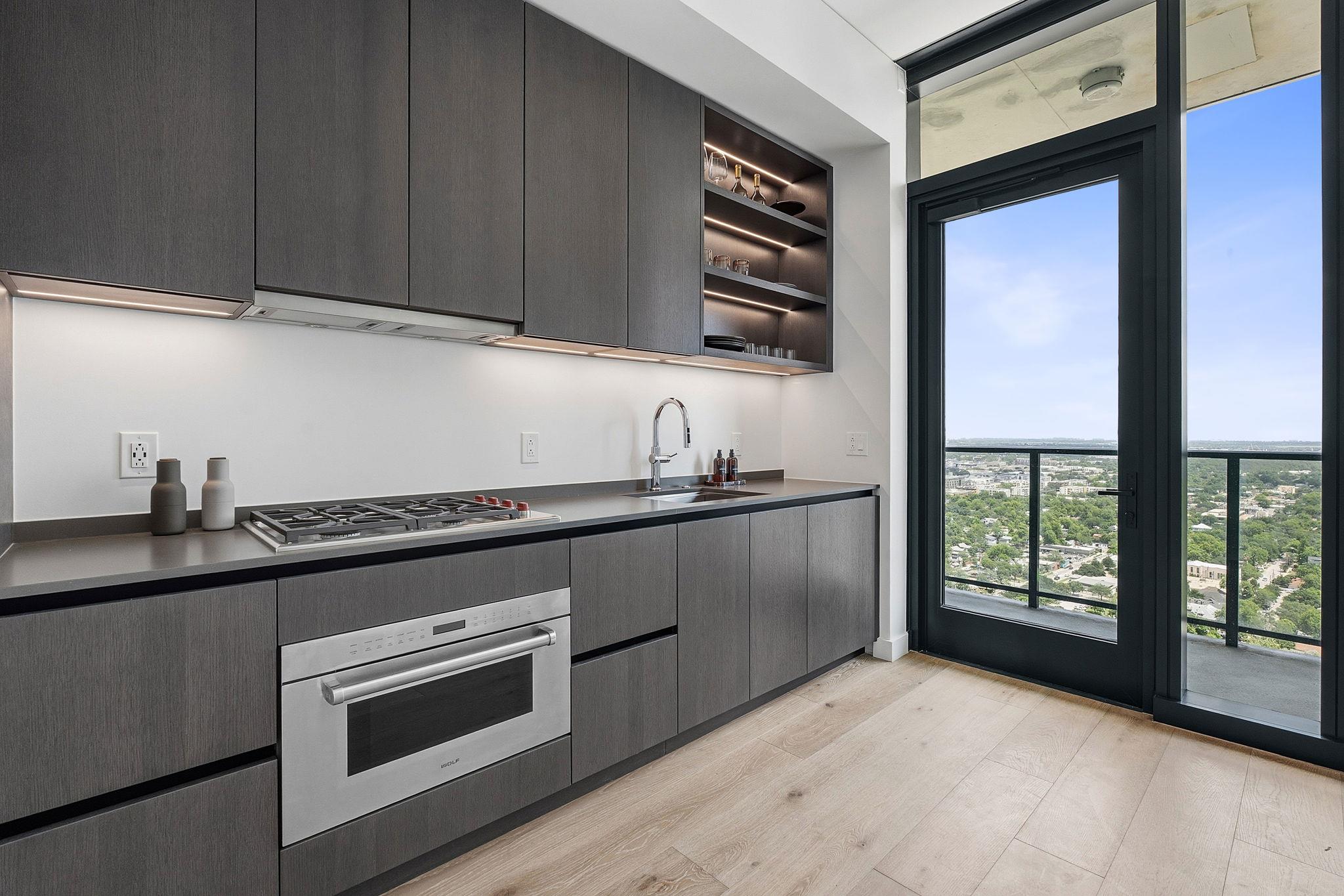 610 Davis St #3001 photo 5
