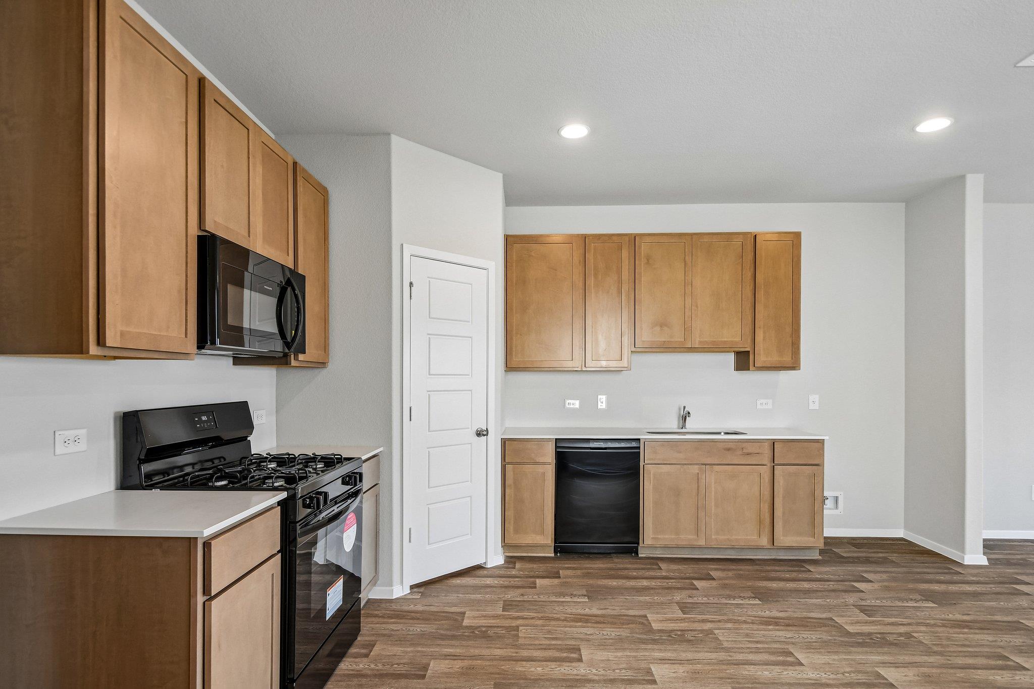 157 Tempest Trl photo 6