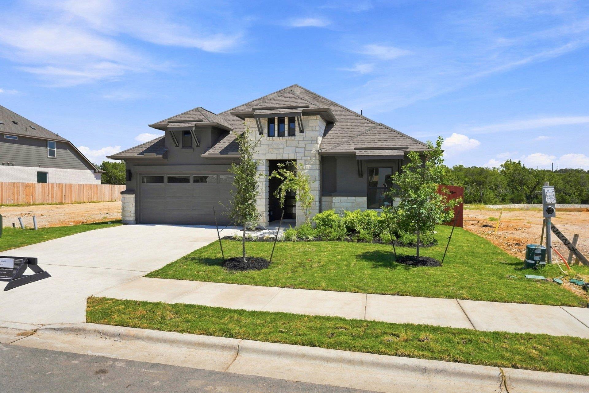 2220 Sarabanda St photo 4
