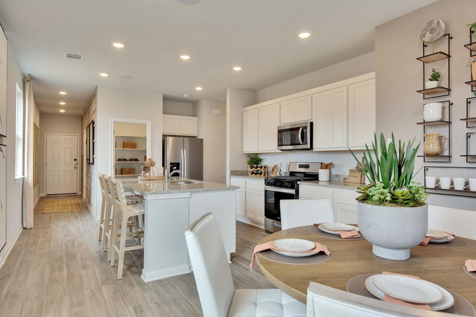 10905 Tallsalt Dr photo 5