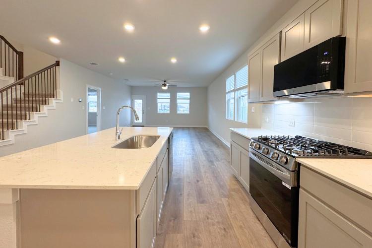 4808 Bridwell photo 4