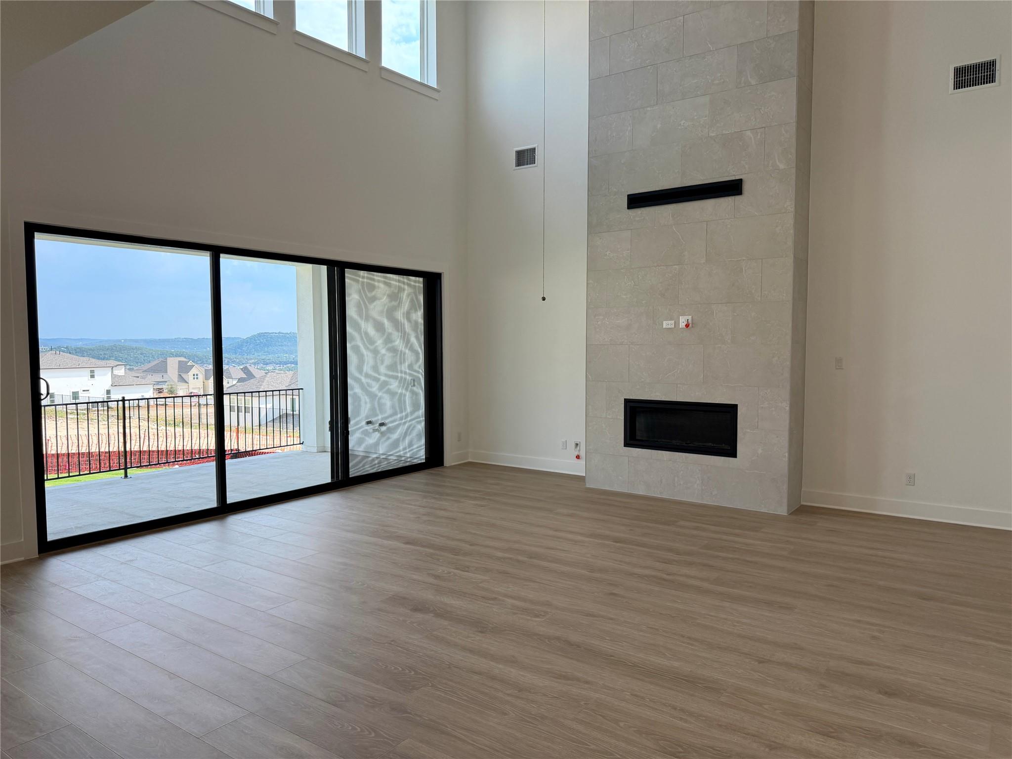 1517 Novara Trl photo 3