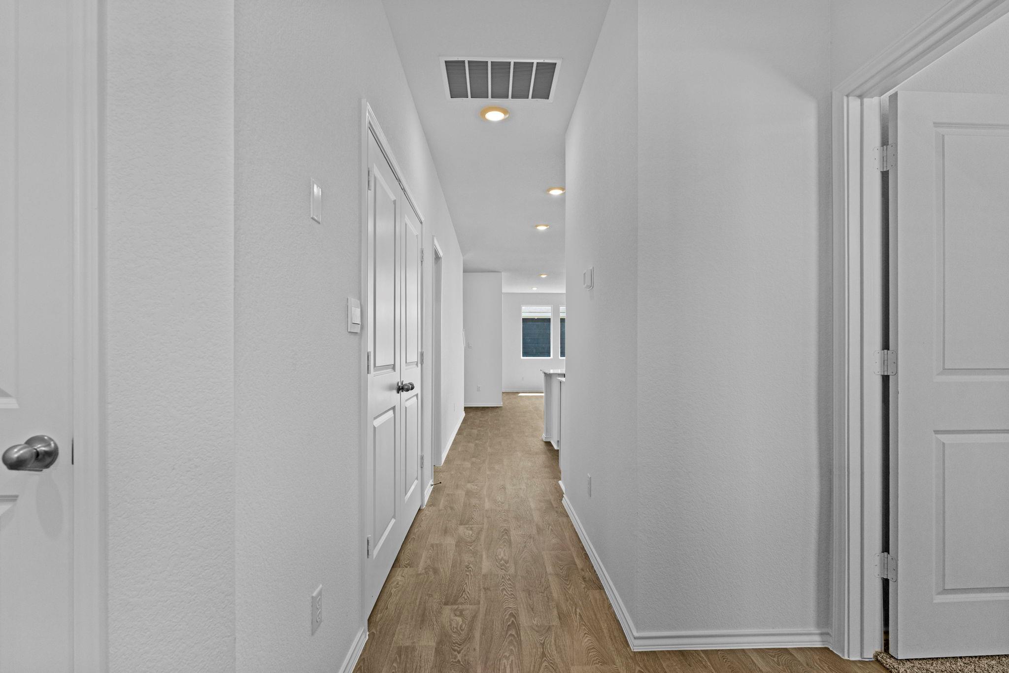 314 Santo Domingo Rd photo 3