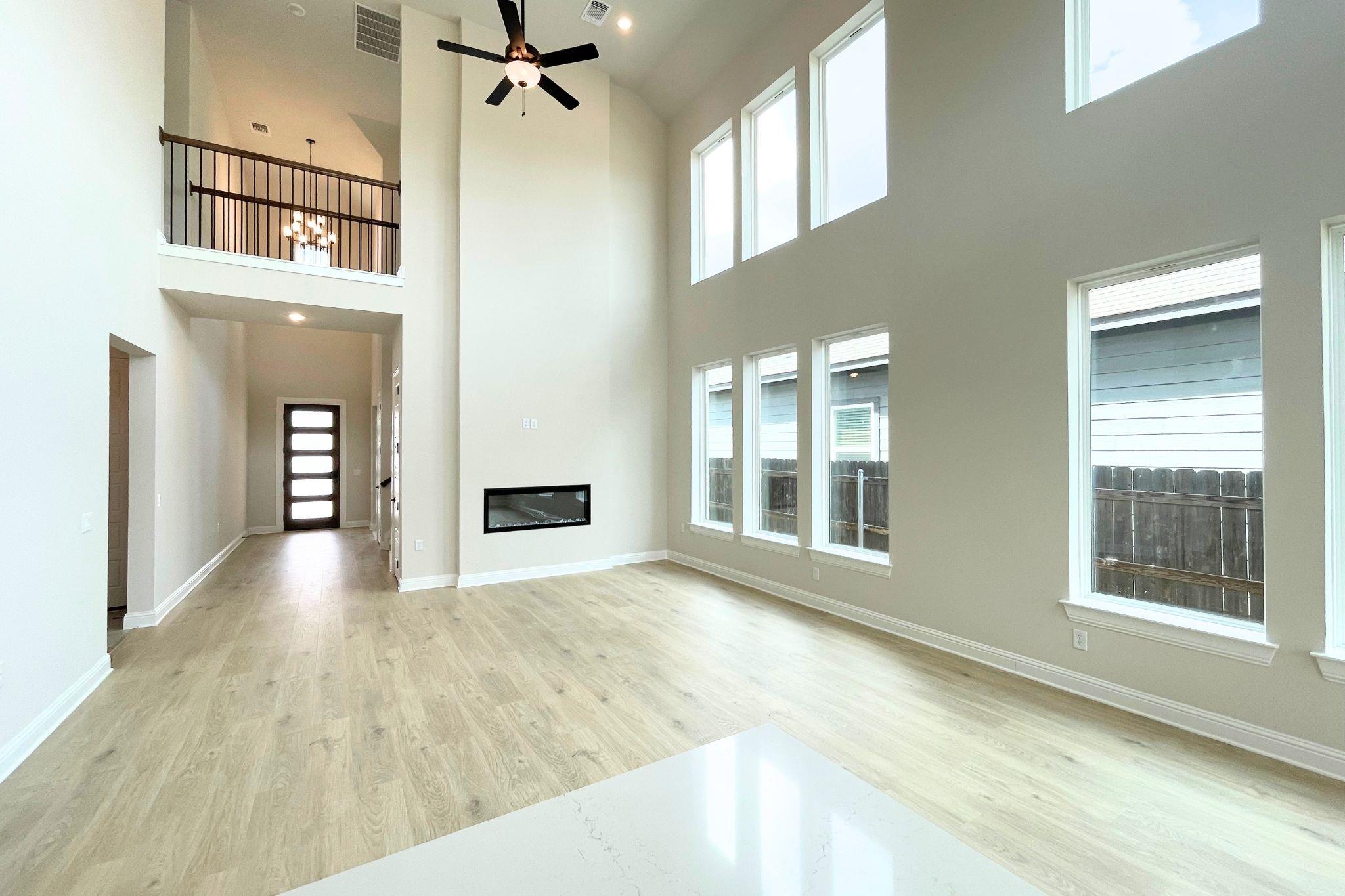 9609 Gladsome Path photo 3