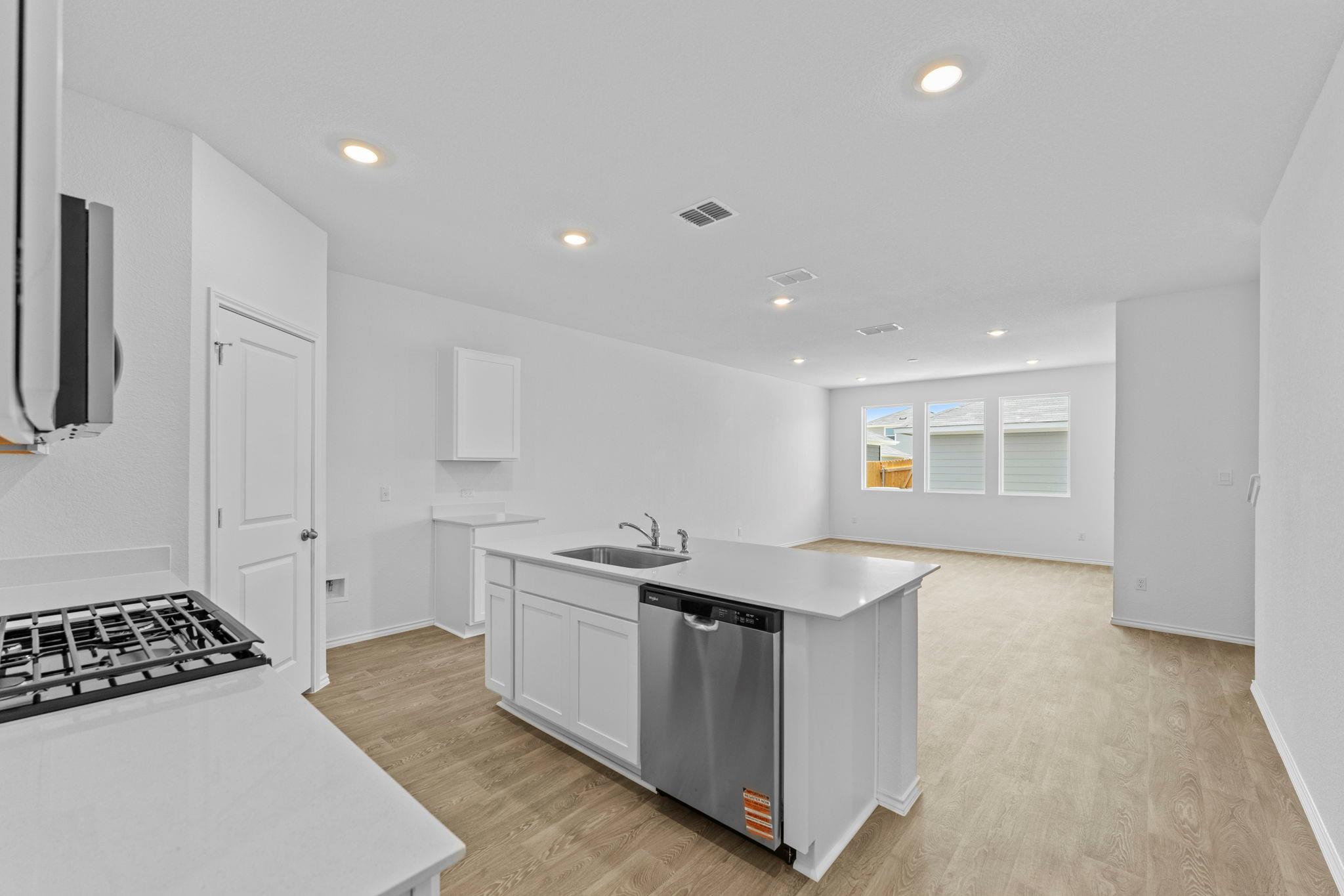 308 Nizao Ln photo 4