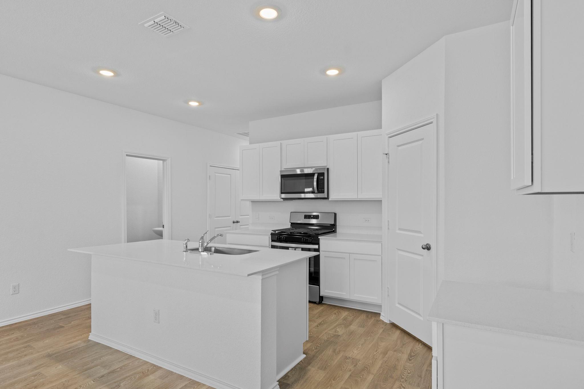 308 Nizao Ln photo 5