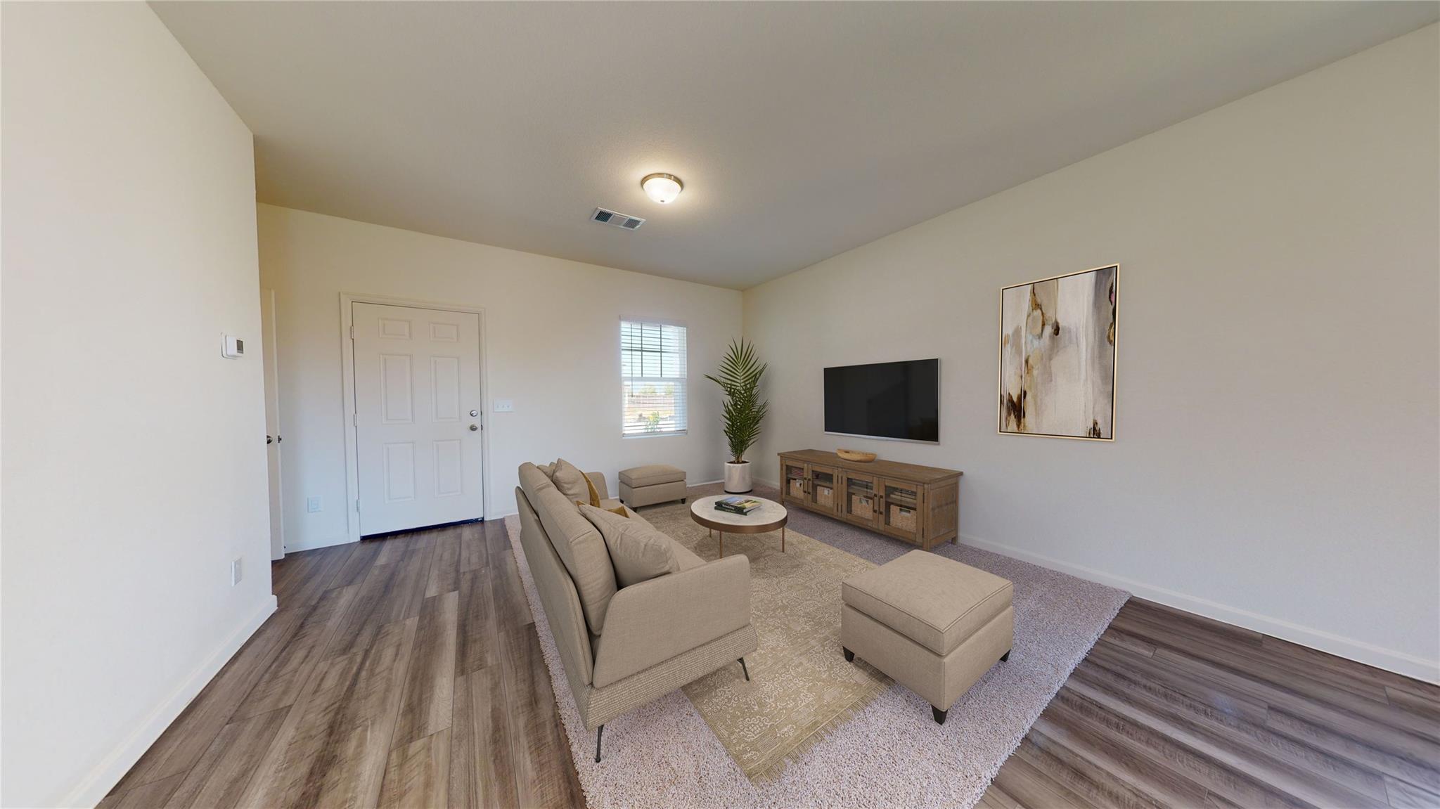 113 Clovis Cv photo 3