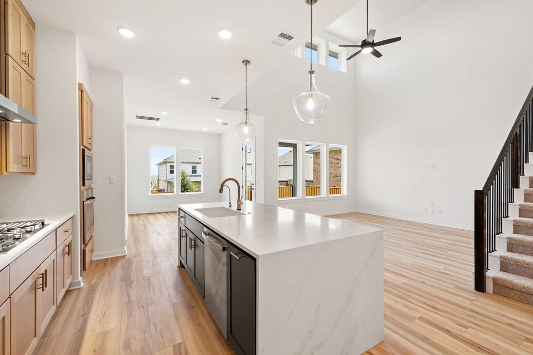 121 Bishop Wood Road photo 9