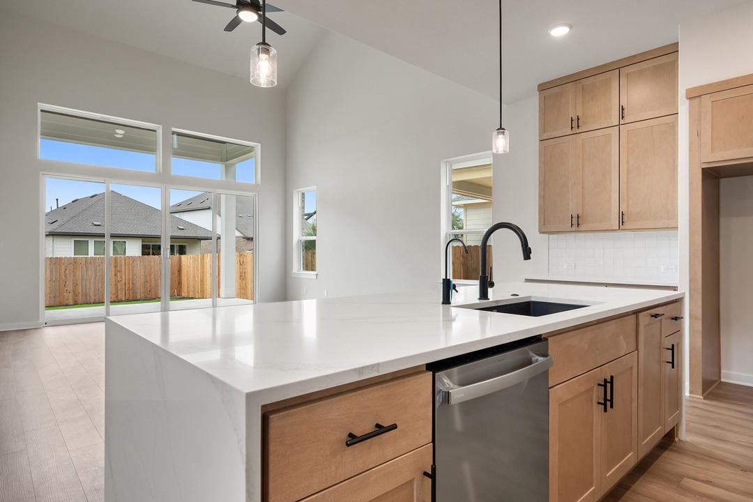 531 Darley Oak Drive photo 8