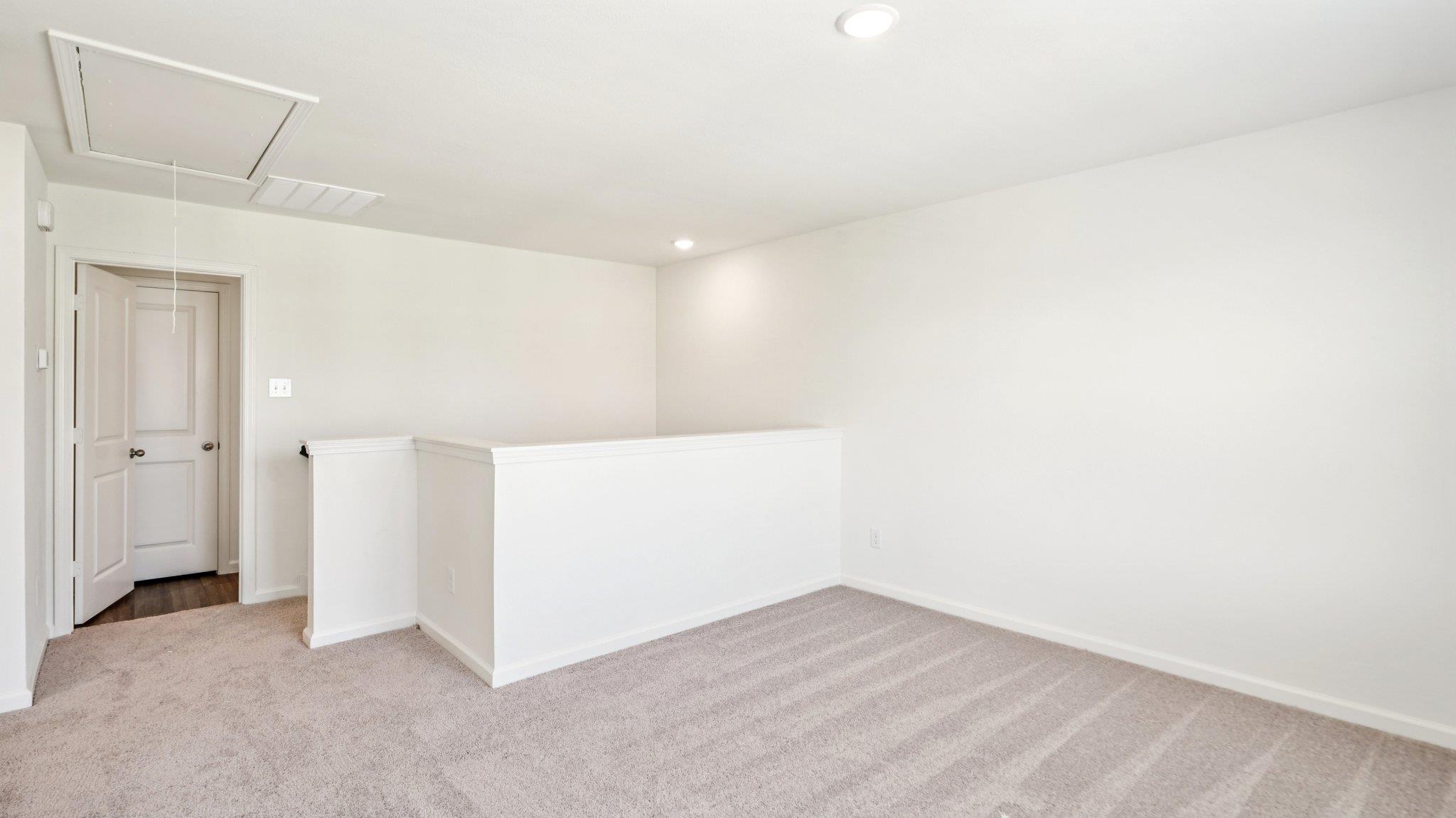 120 Mullen Way photo 6