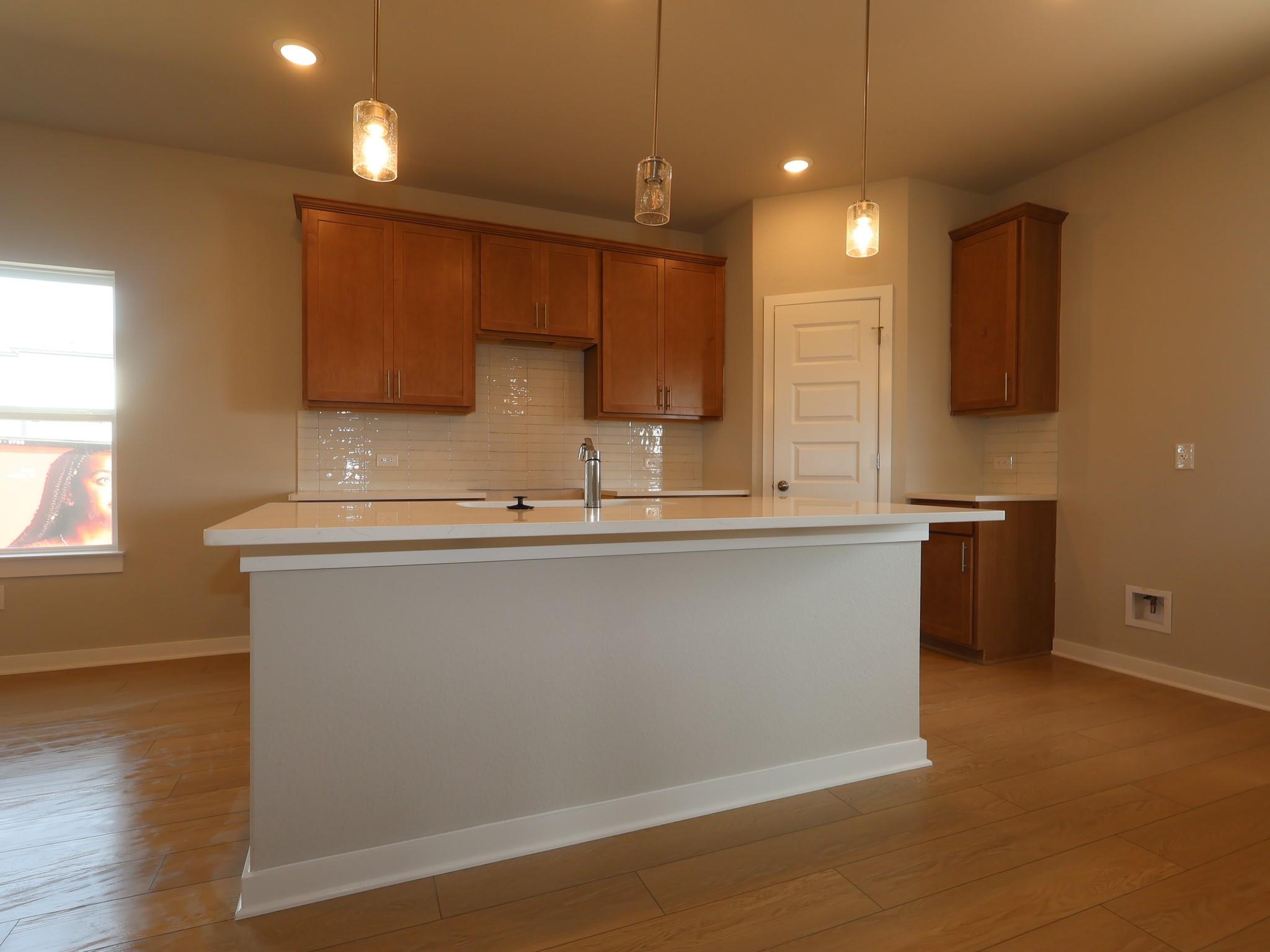 547 Bishop Wood Rd photo 3