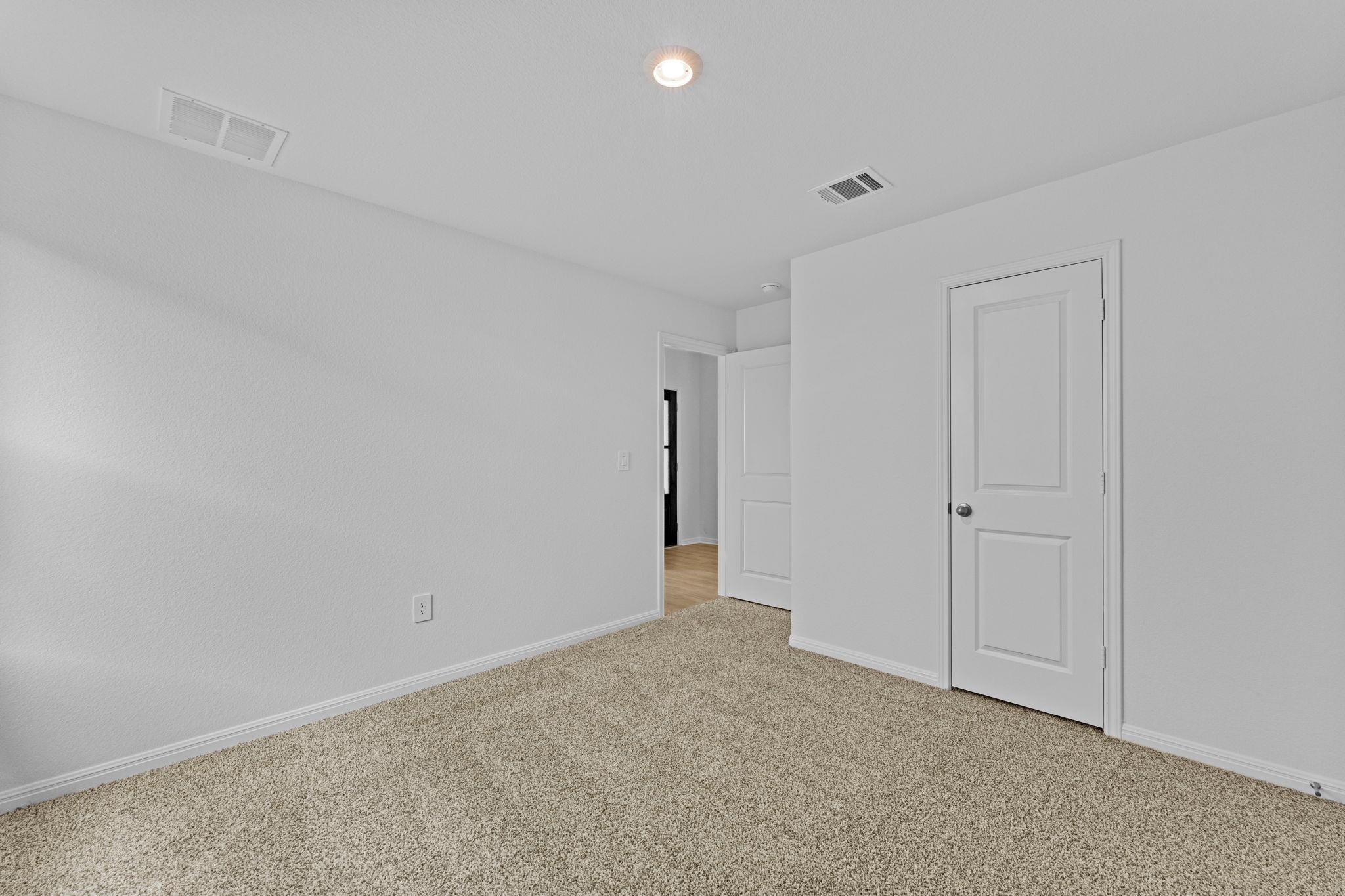 1817 Dandy Brush Dr photo 4