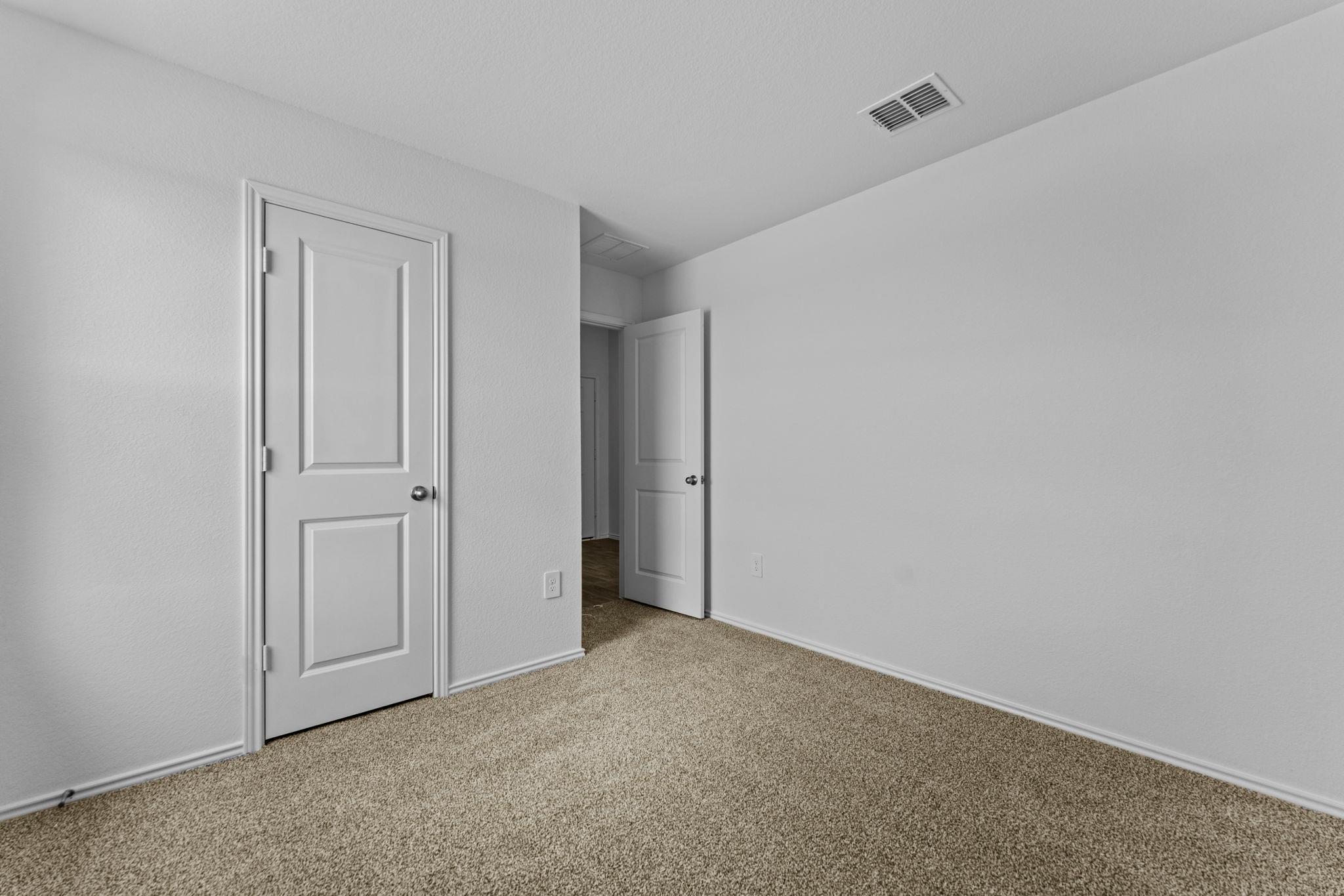 110 Belton Dr photo 7