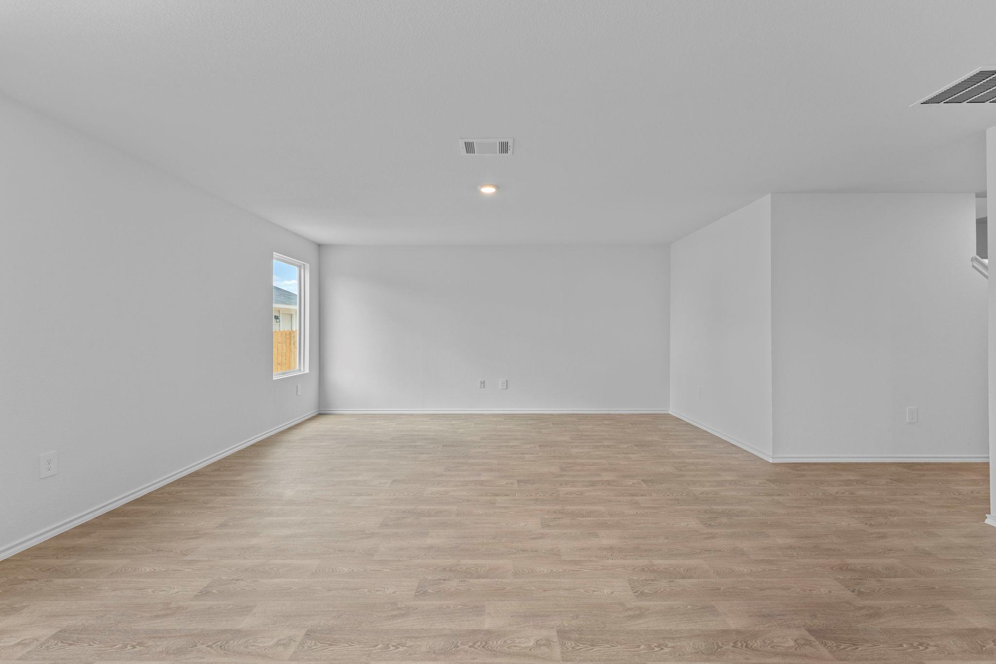1061 Phantom Hill Blvd photo 11