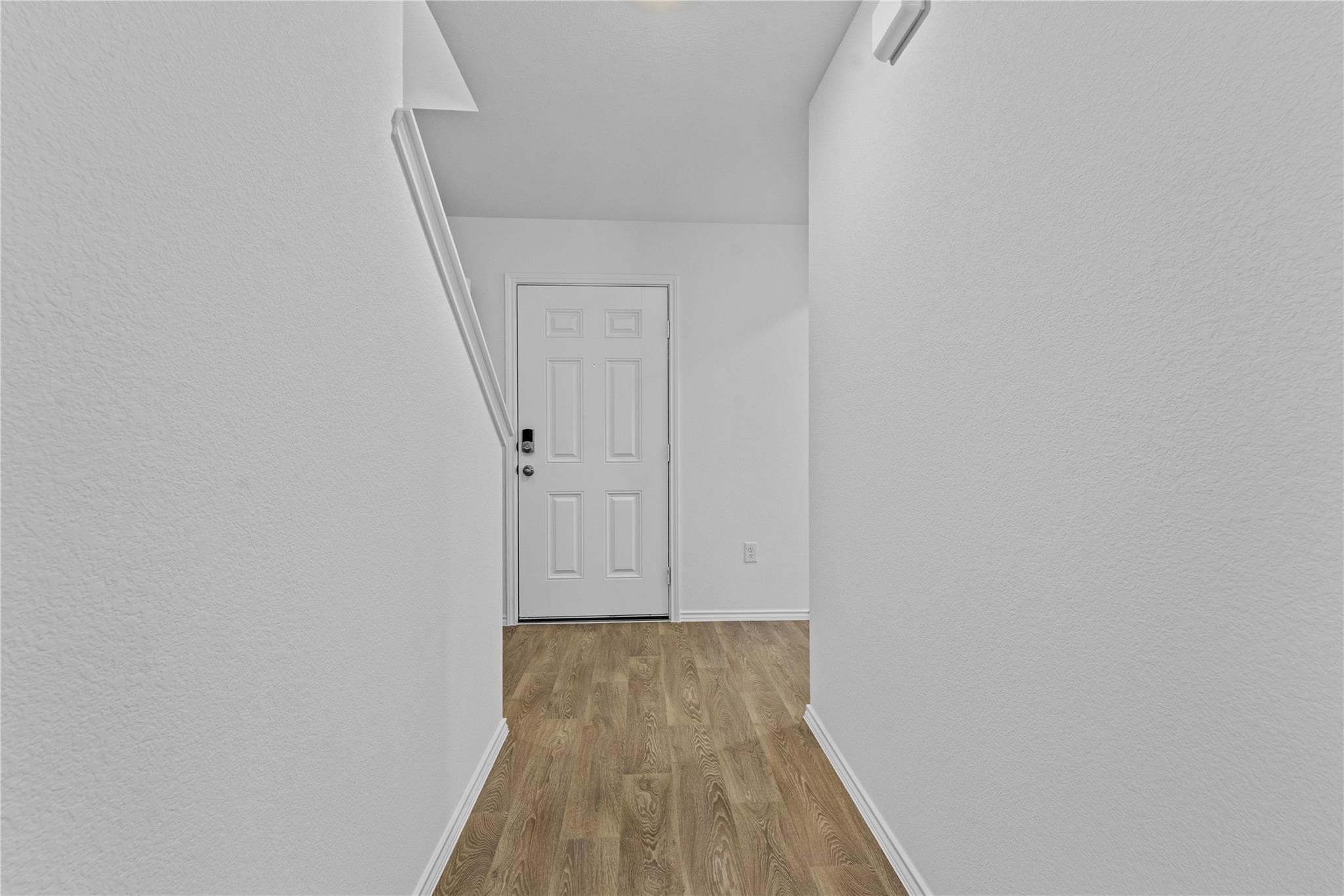 177 Bardwell Way photo 4