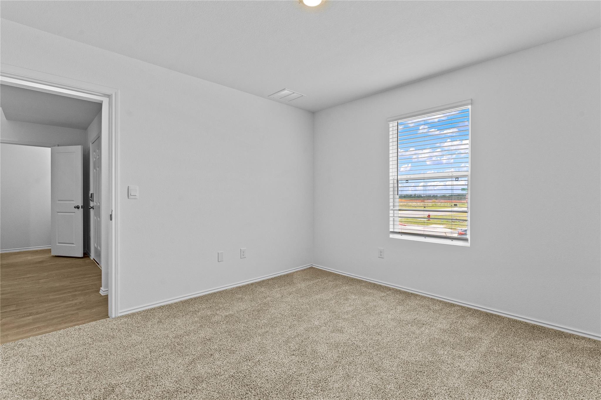 177 Bardwell Way photo 7