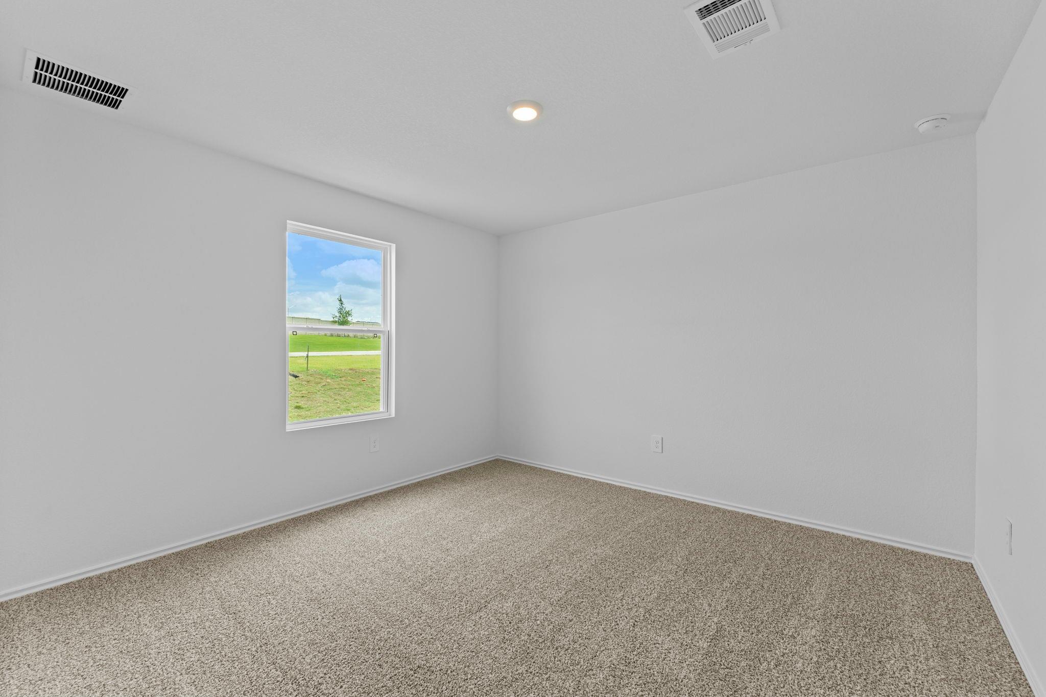 1039 Phantom Hill Blvd photo 5