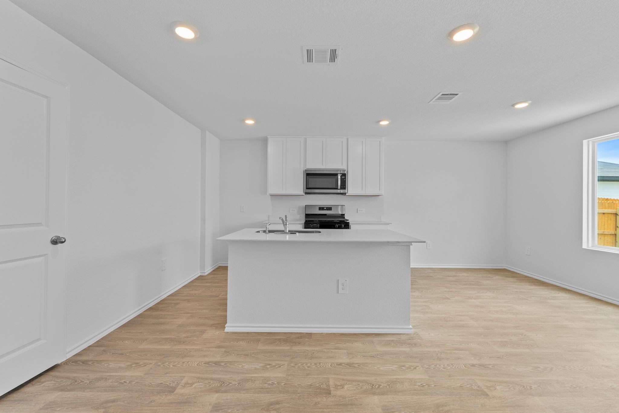 1039 Phantom Hill Blvd photo 10