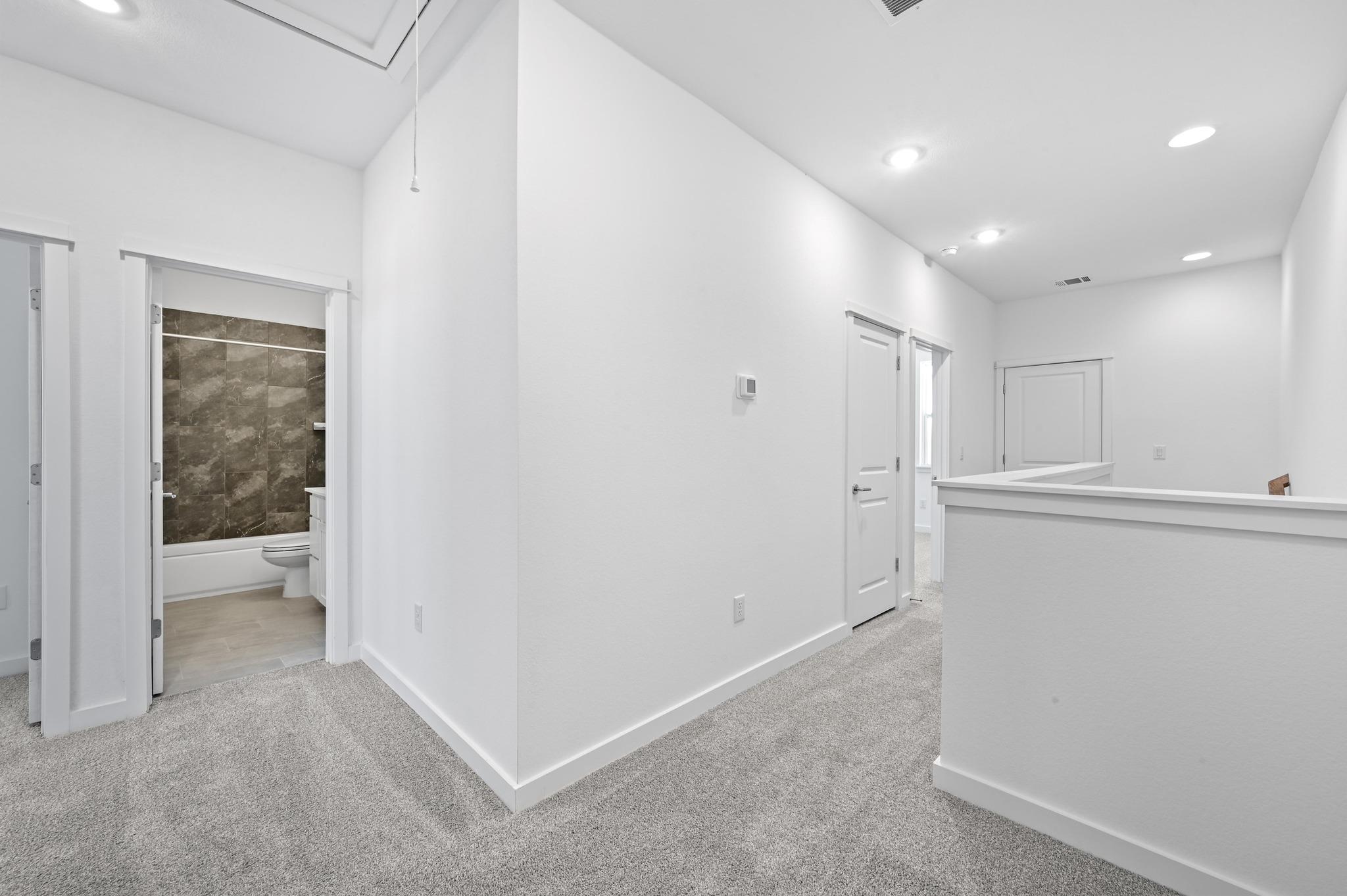 488 Orleanian Dr #B photo 12