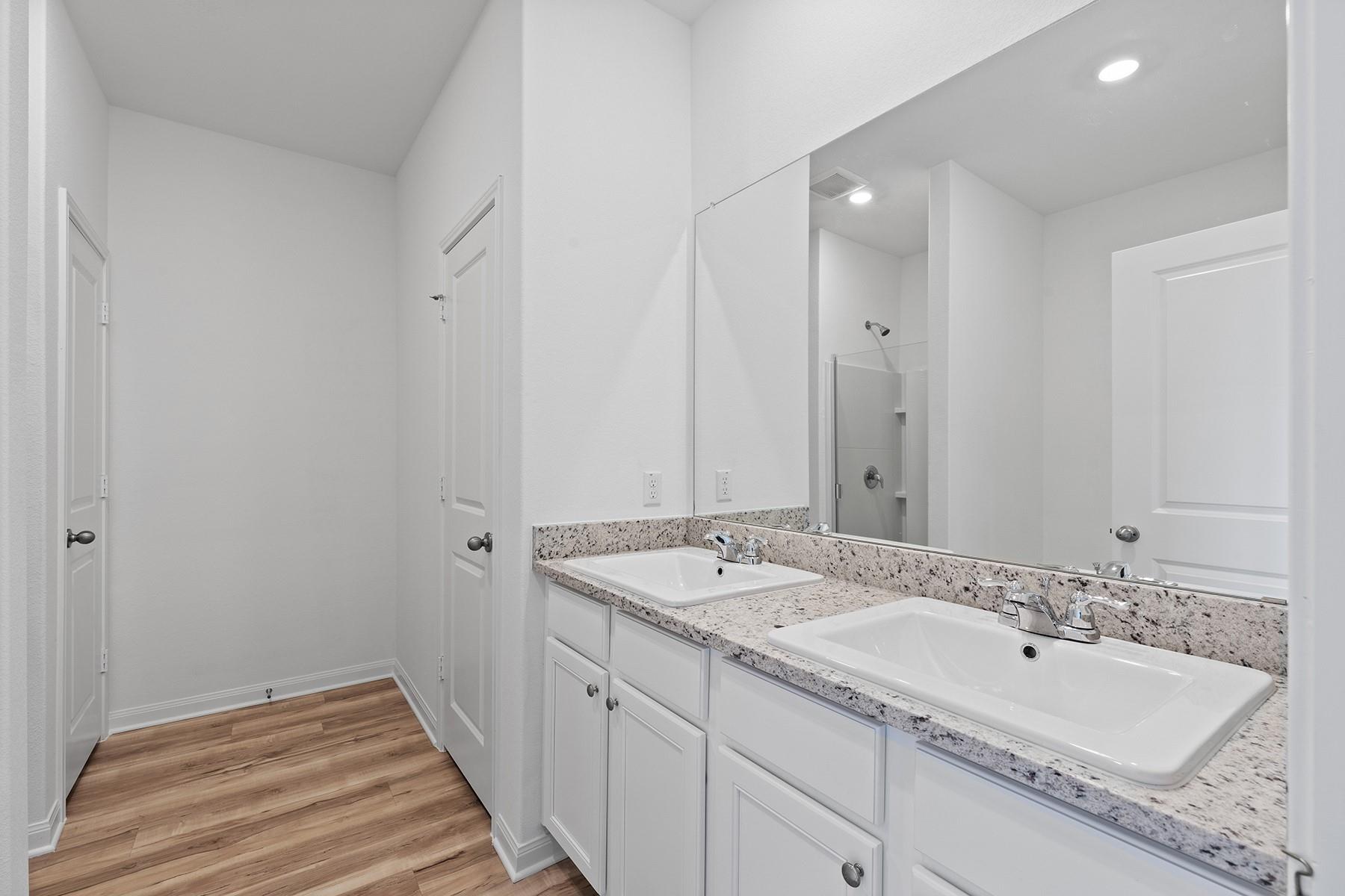 14400 Wahlbergs Way photo 5
