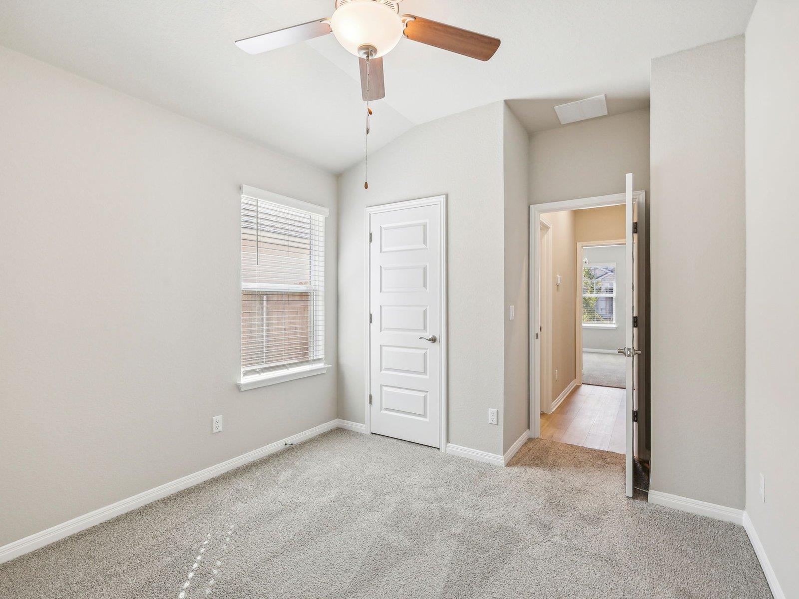 13311 Rindle Reach Dr photo 11