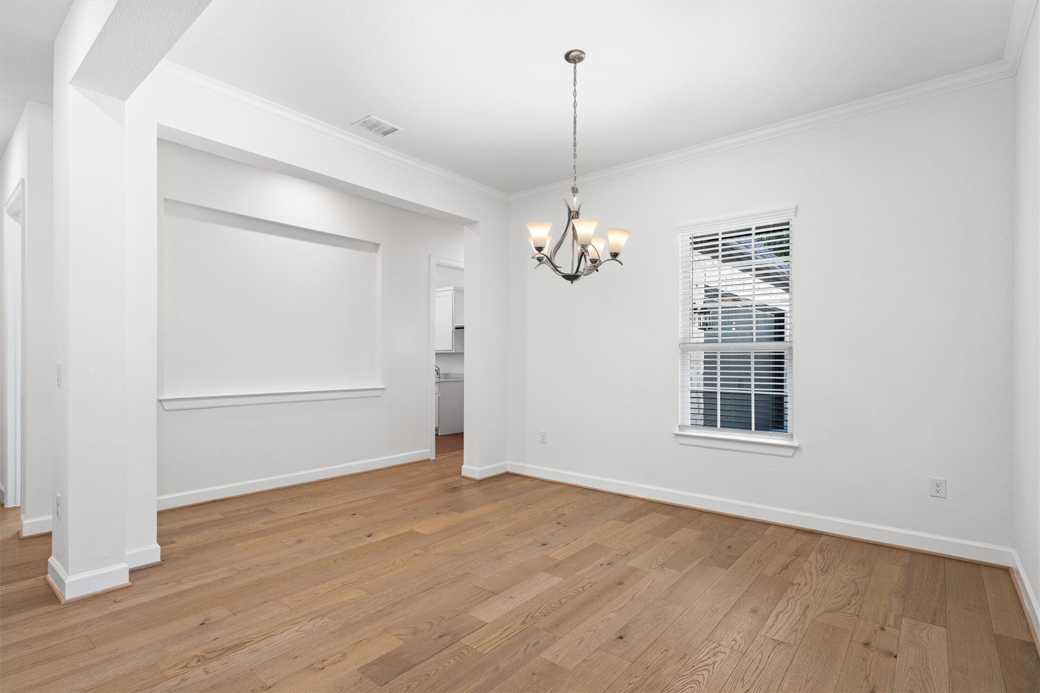 15098 Dorothy Dr photo 3