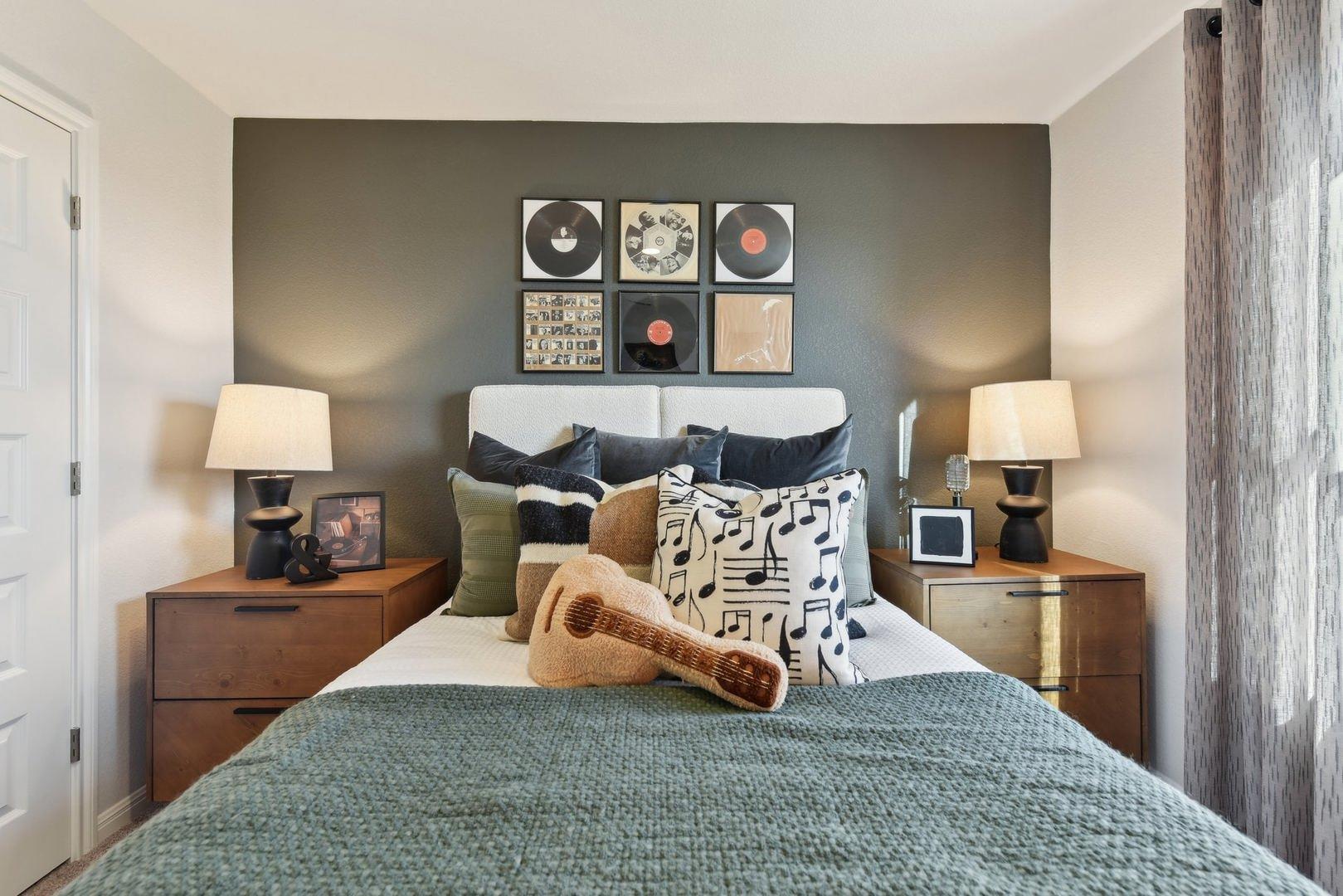 10917 Tallsalt Dr photo 3