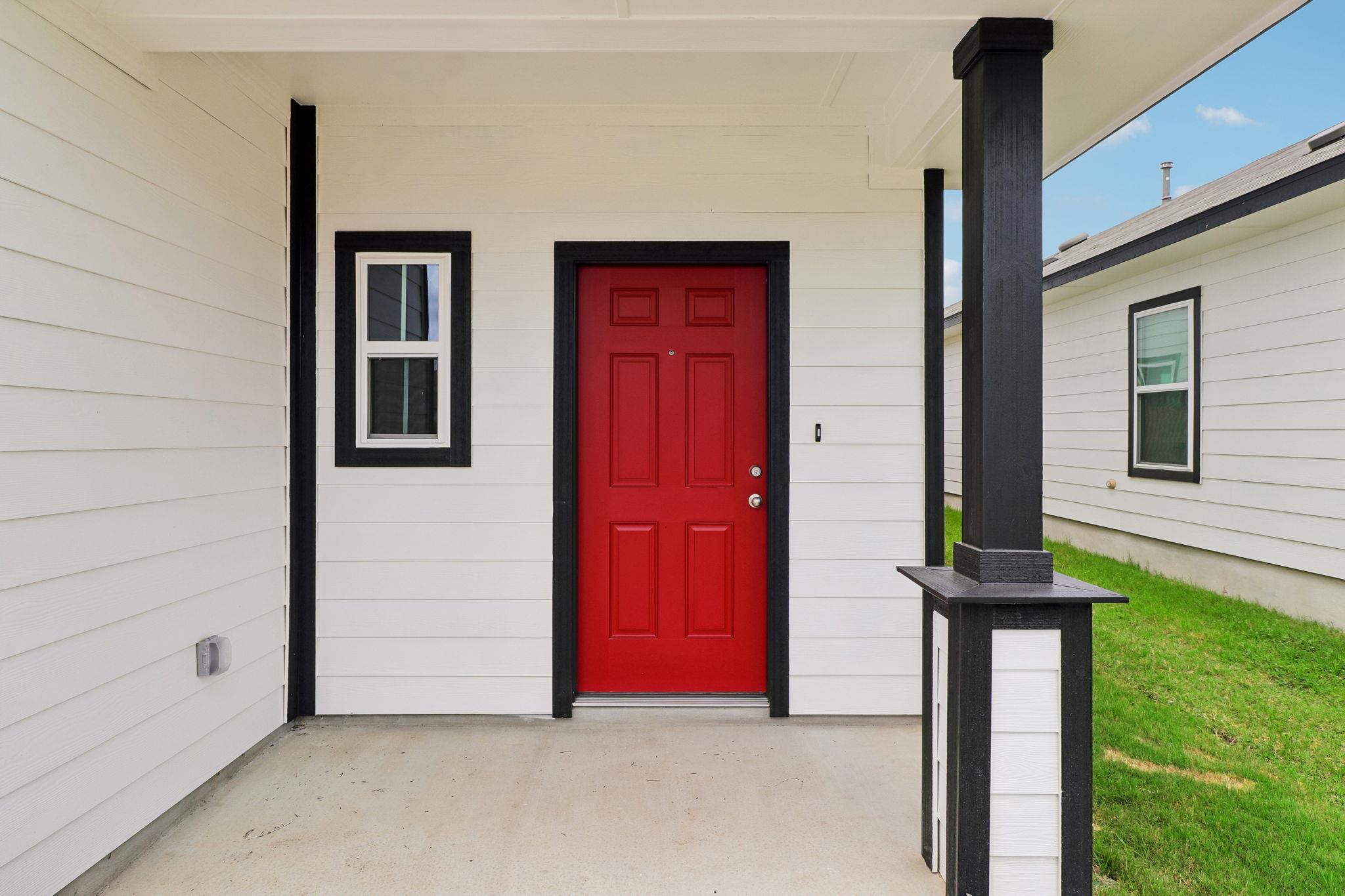 297 Haywood Mnr photo 3