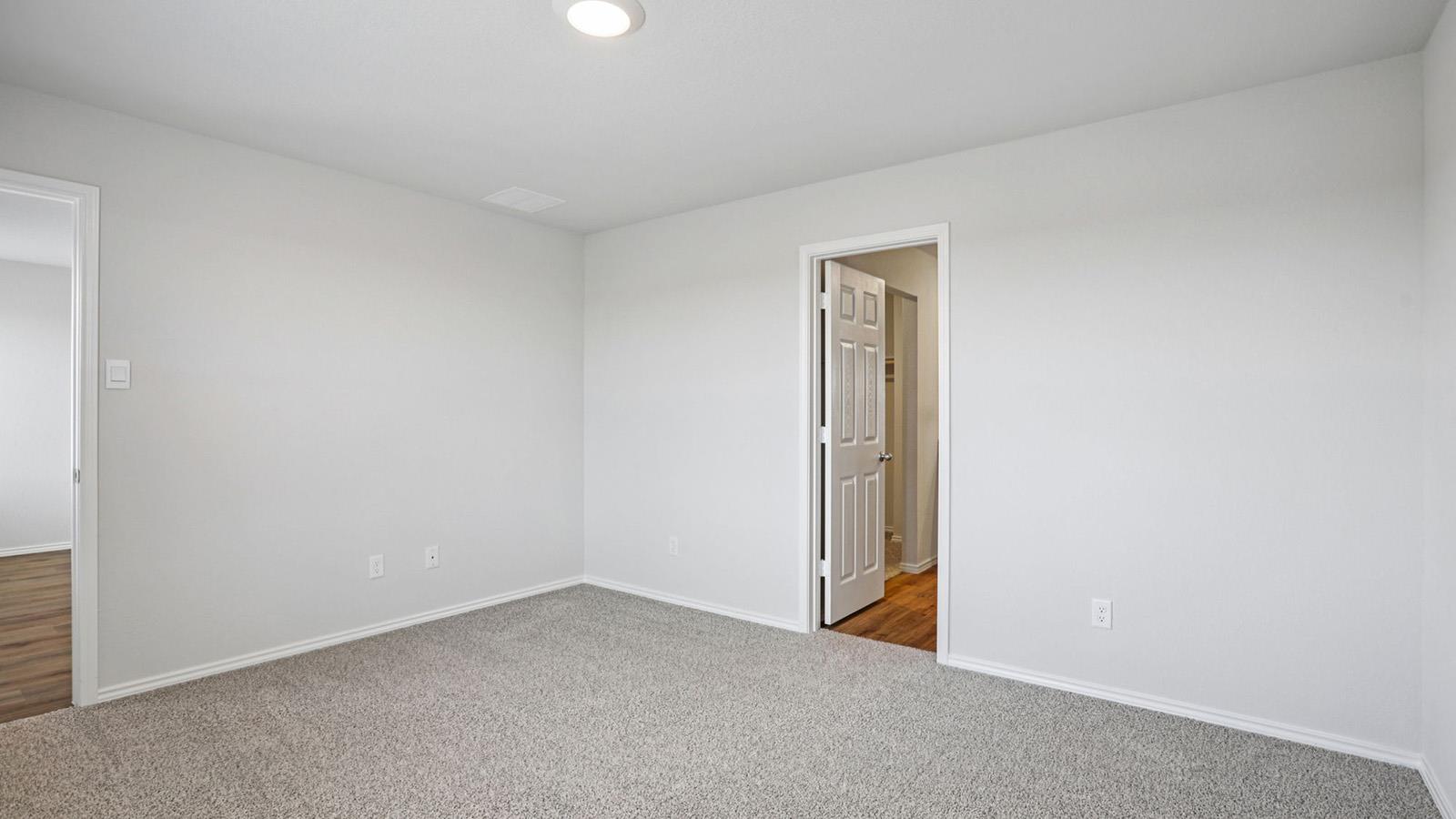 124 Dagney Ct photo 3