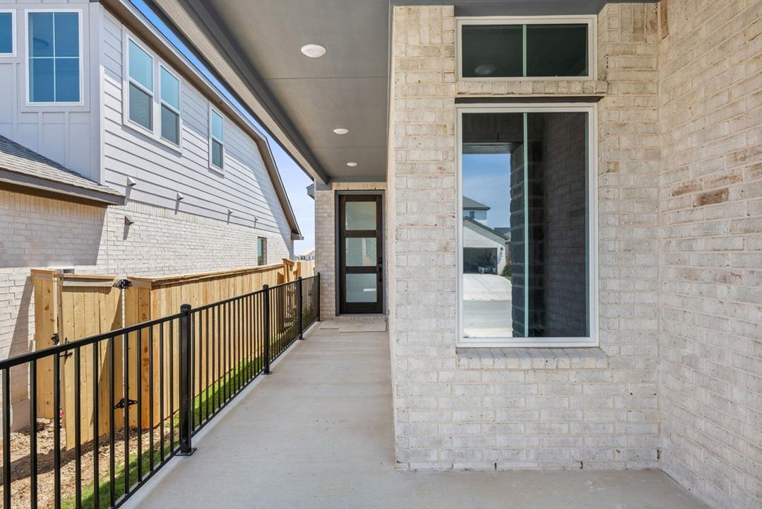 216 High Valley Drive photo 3