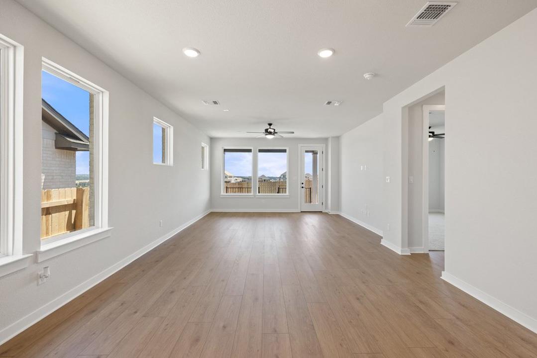 216 High Valley Drive photo 9