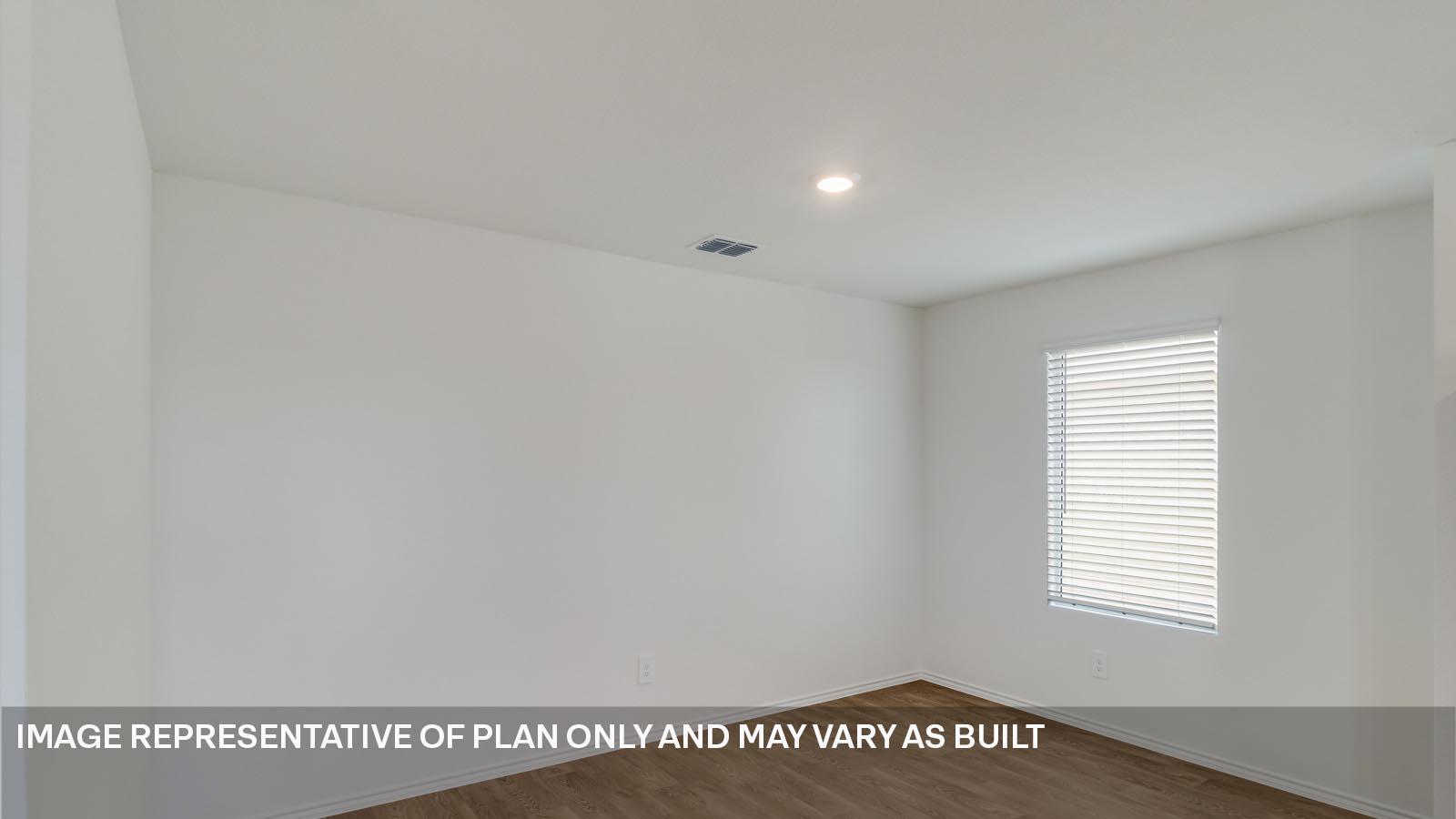 204 Childress St photo 11
