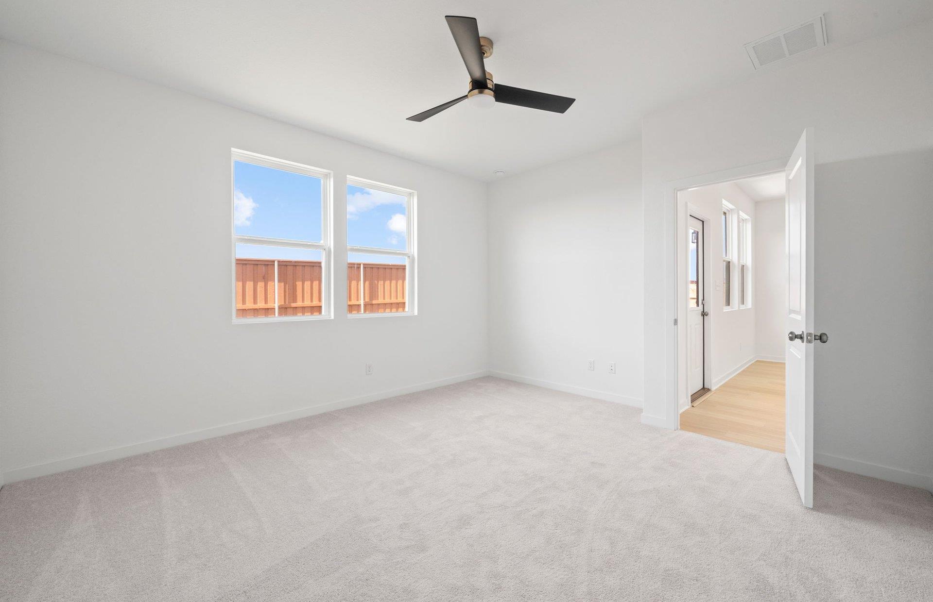 728 Rubber Tree Way photo 10