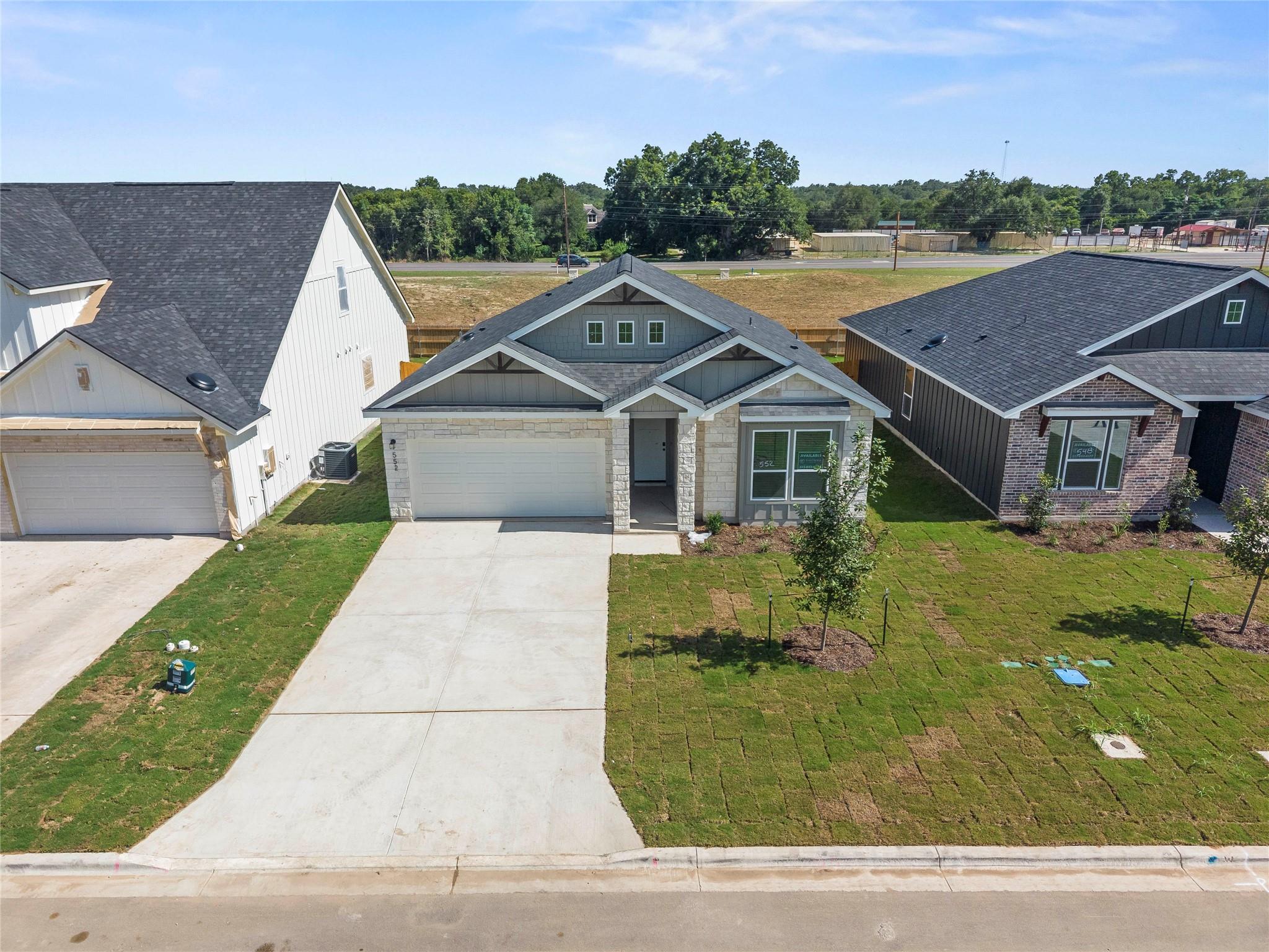 552 Gus Loop photo 6