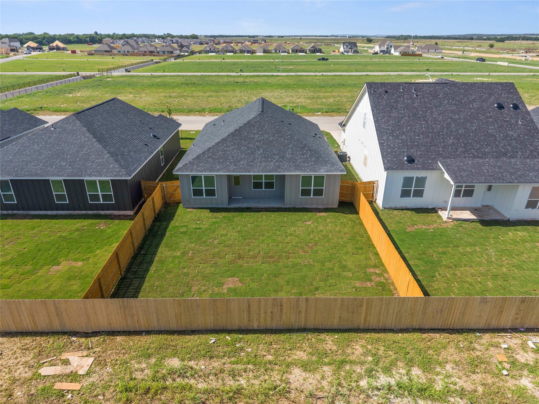 552 Gus Loop photo 7