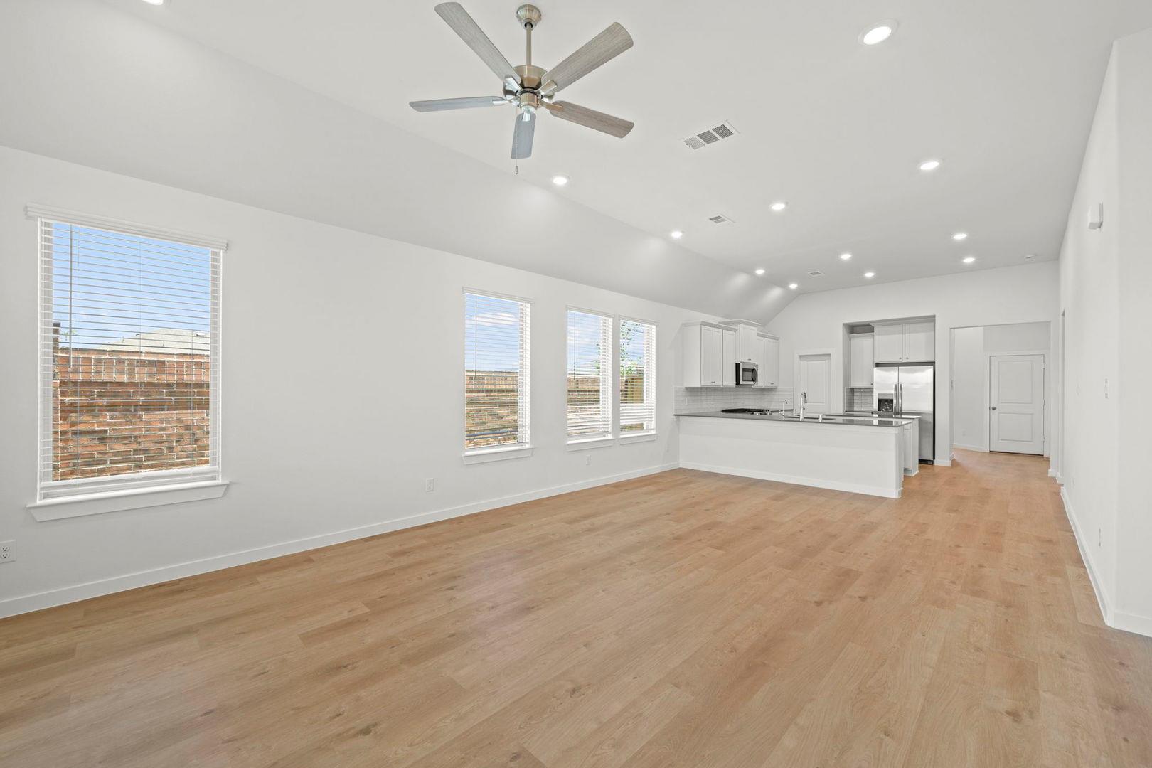 216 Rock Daisy Trl photo 3